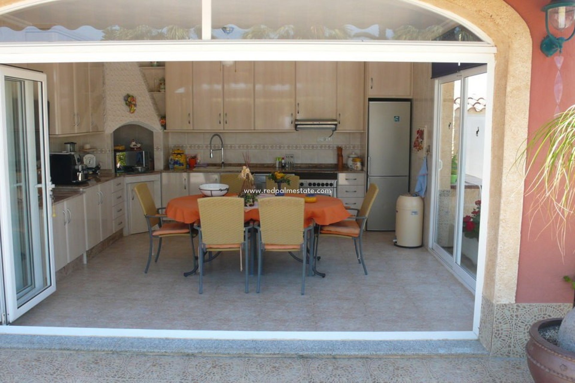 Videresalg - Finca / Landeiendom -
Dolores