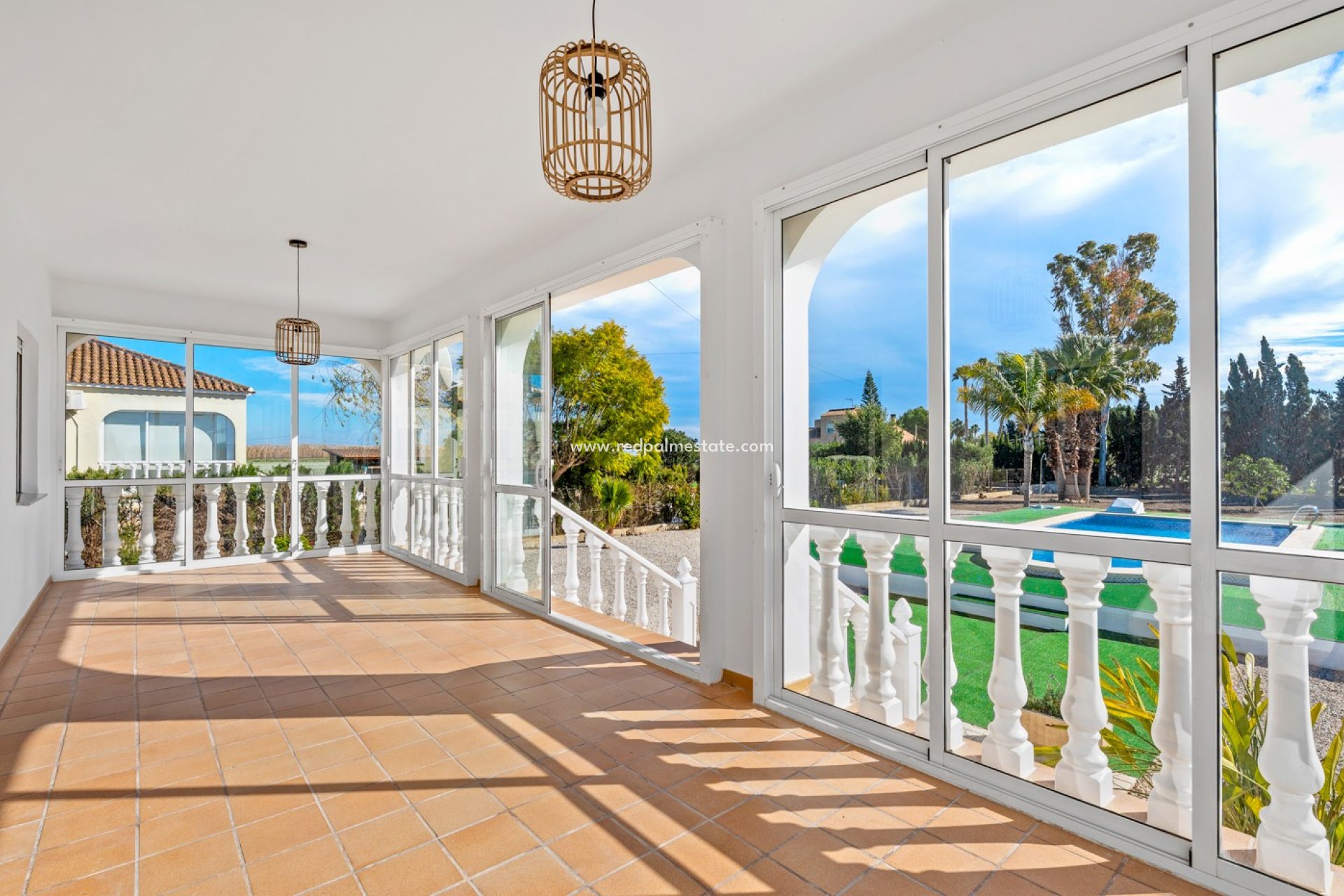 Videresalg - Finca / Landeiendom -
Dolores