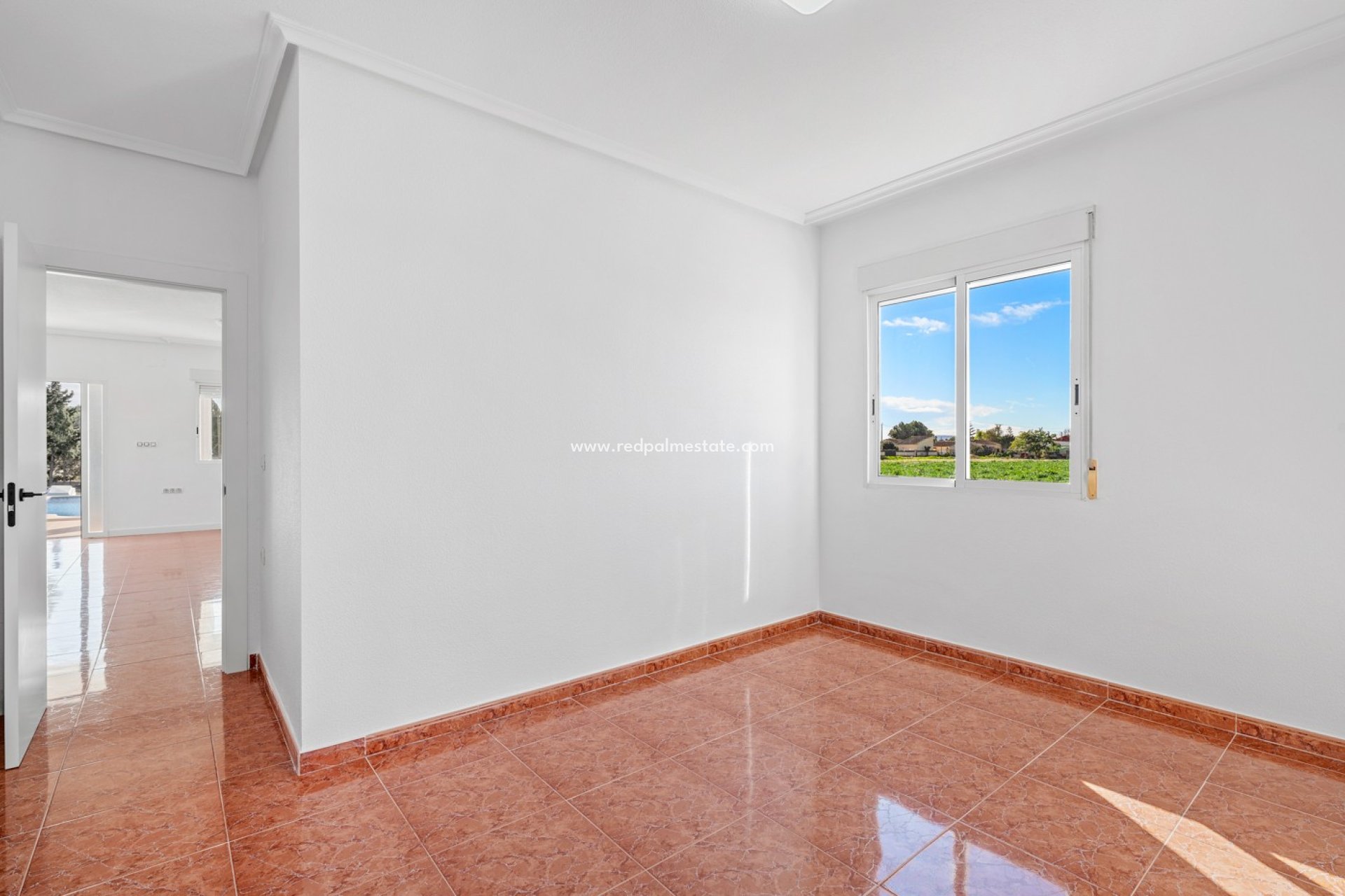 Videresalg - Finca / Landeiendom -
Dolores