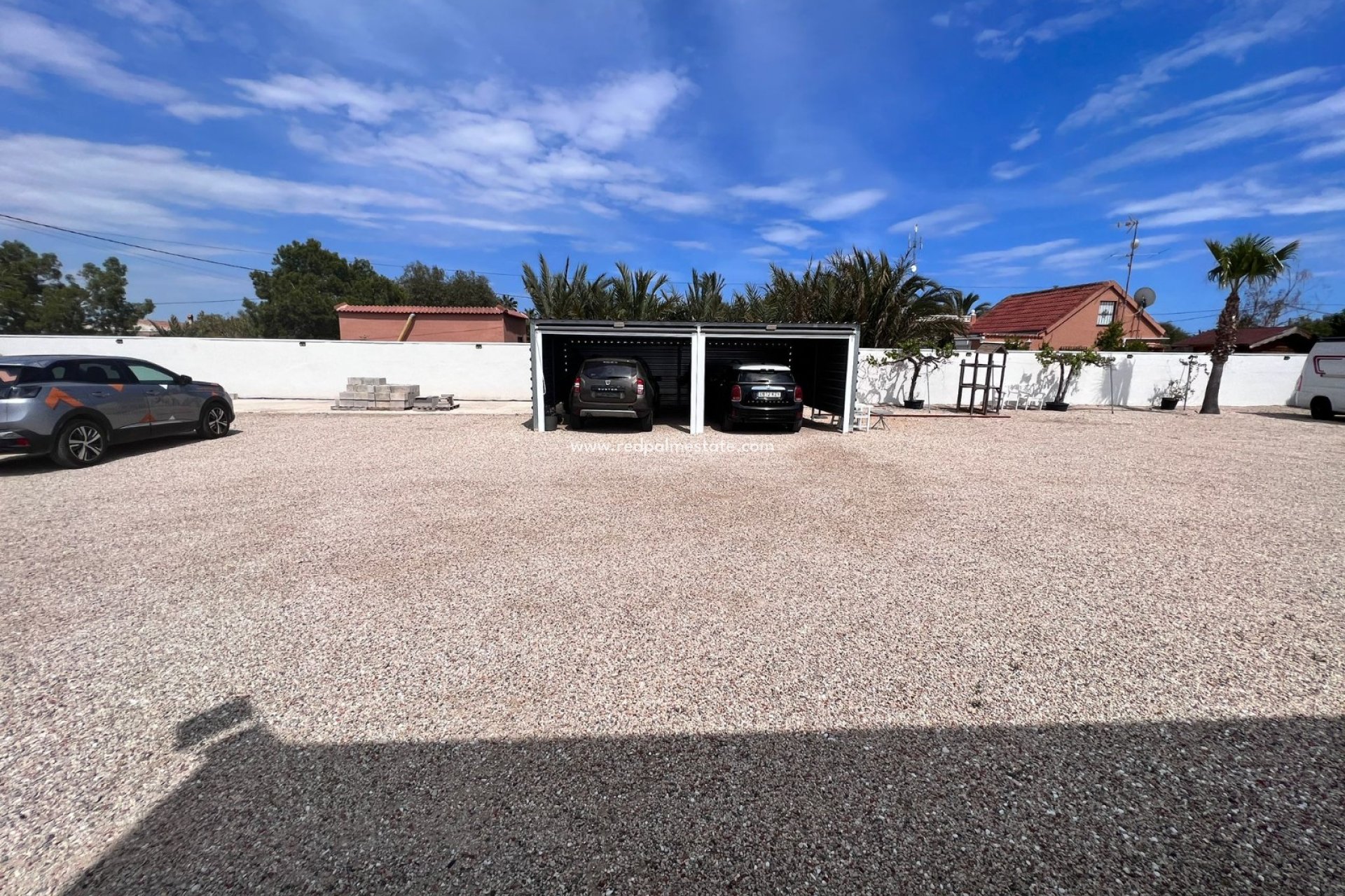 Videresalg - Finca / Landeiendom -
Elche - La Marina