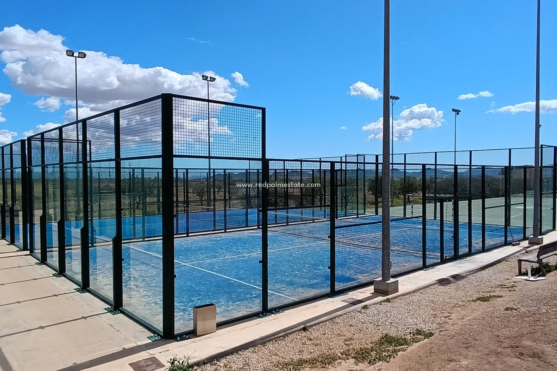 Videresalg - Finca / Landeiendom -
Fuente Álamo - Hacienda del Alamo