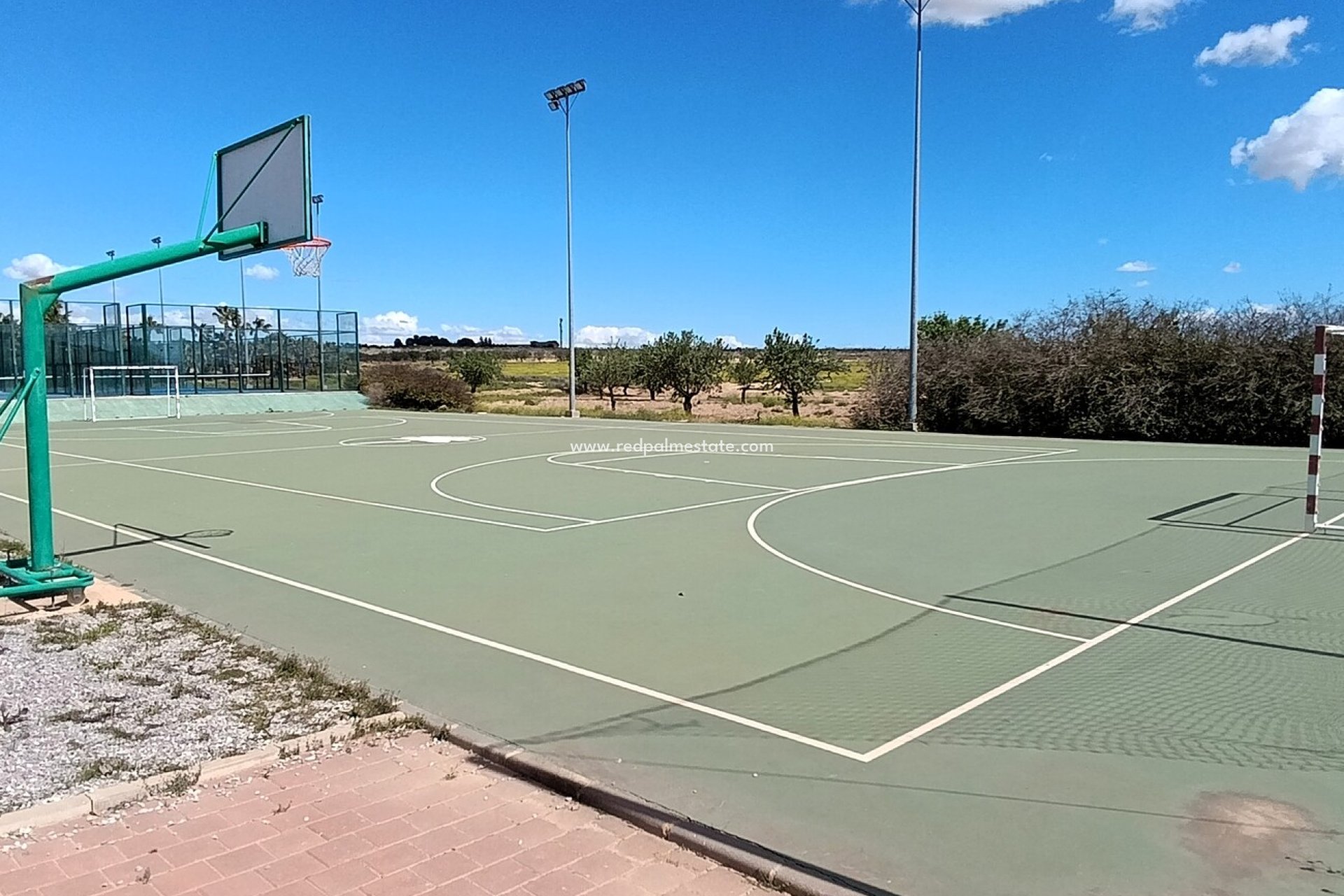 Videresalg - Finca / Landeiendom -
Fuente Álamo - Hacienda del Alamo