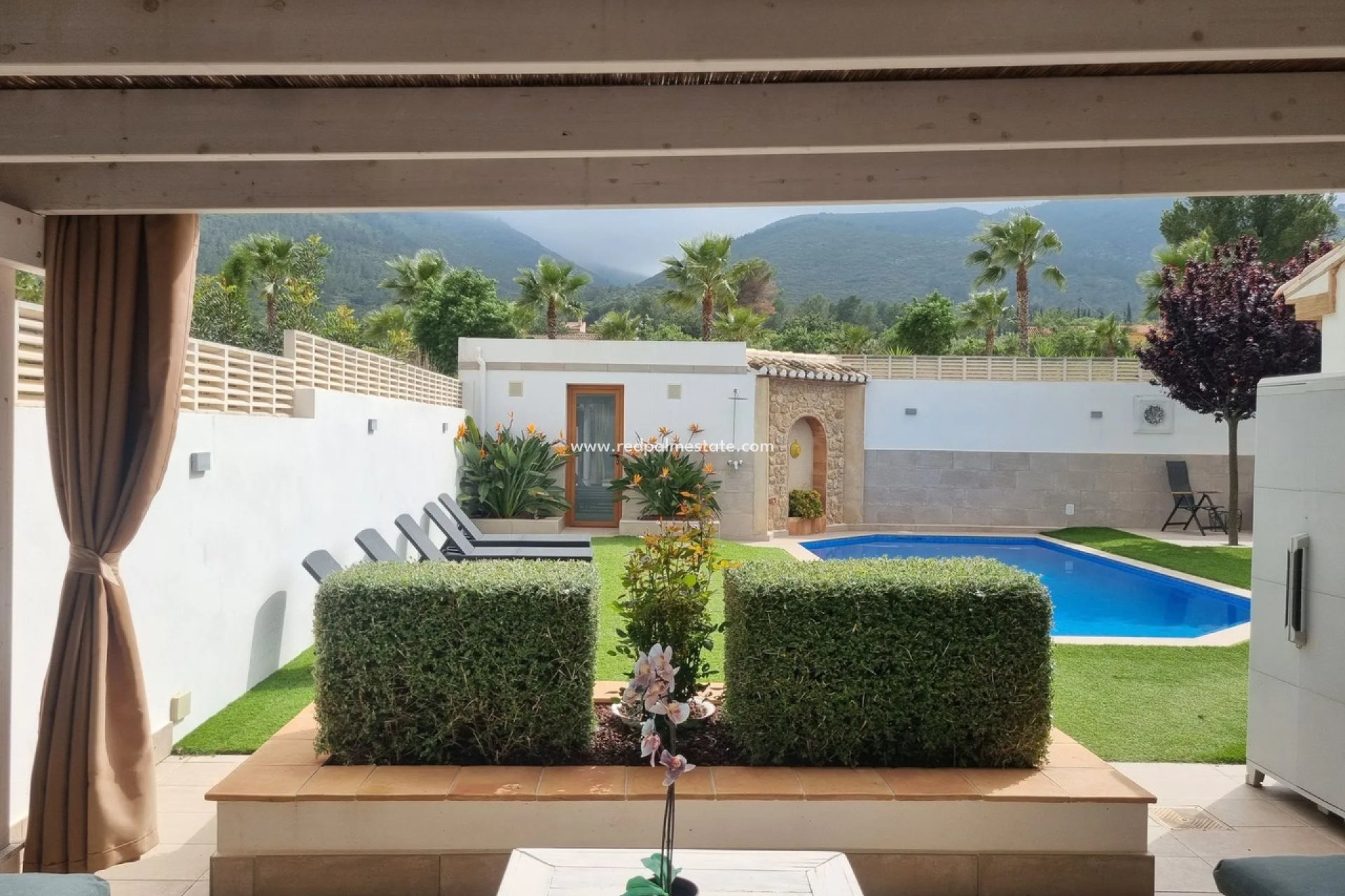 Videresalg - Finca / Landeiendom -
Jalón - Inland