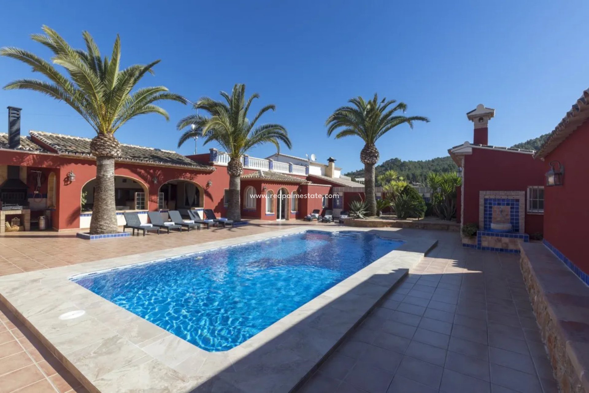 Videresalg - Finca / Landeiendom -
Jalón - Inland