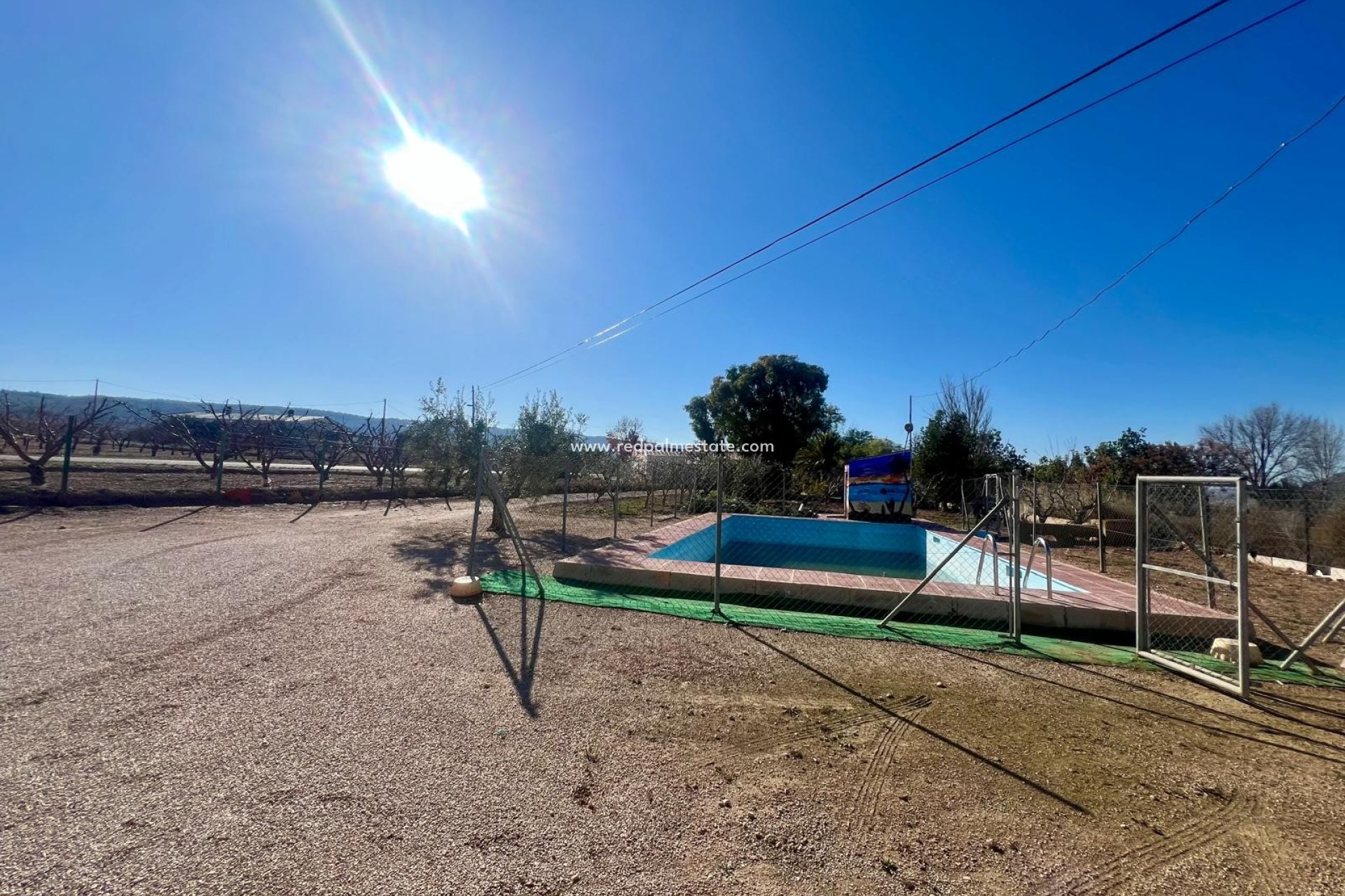 Videresalg - Finca / Landeiendom -
Las Encebras - Inland