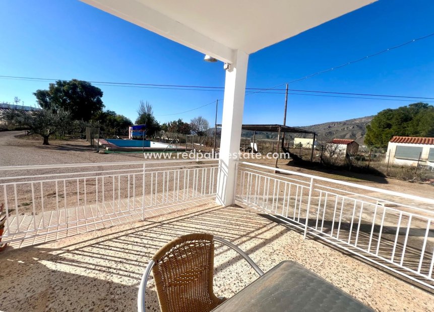 Videresalg - Finca / Landeiendom -
Las Encebras - Inland