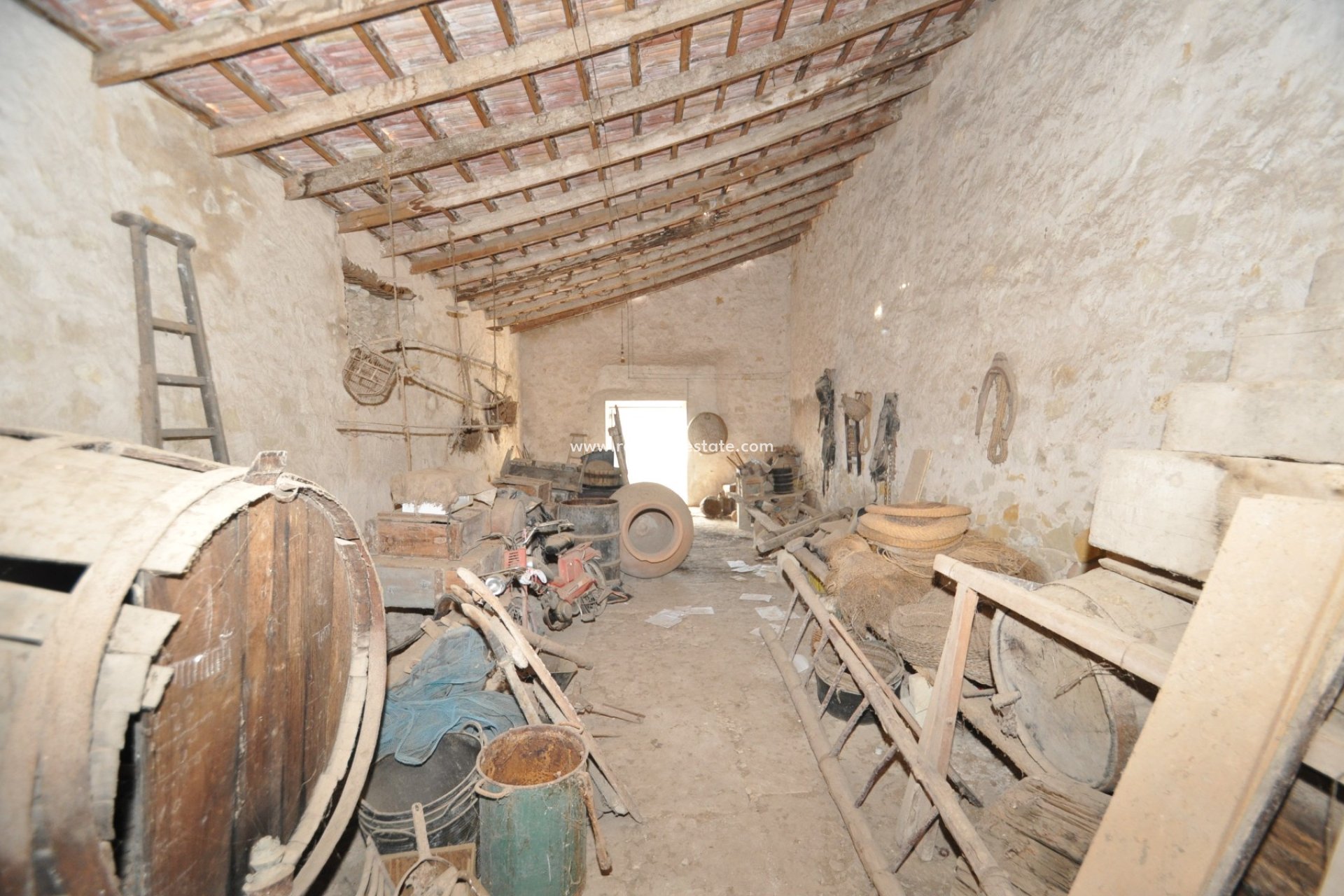 Videresalg - Finca / Landeiendom -
Monóvar/Monóver - Inland