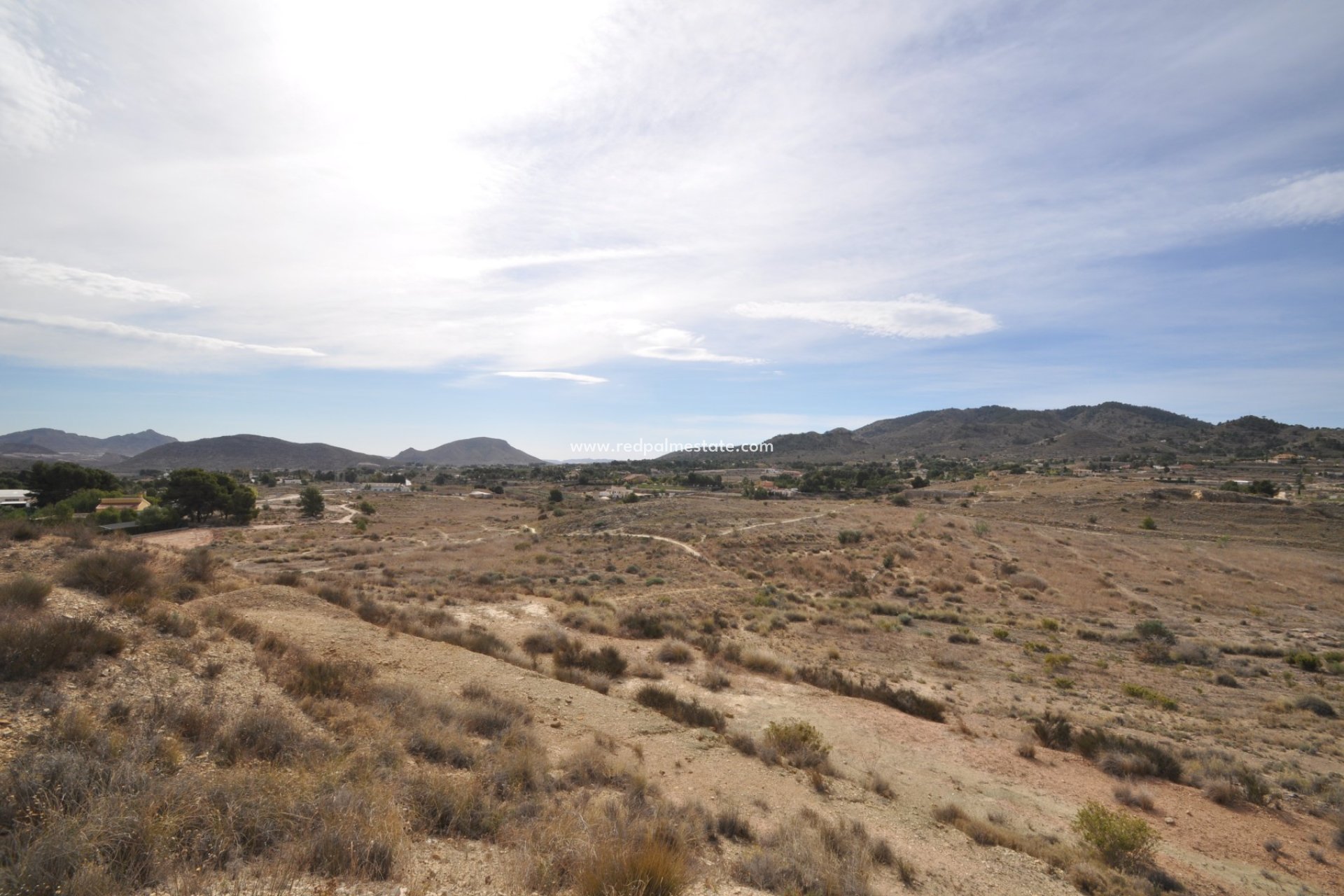 Videresalg - Finca / Landeiendom -
Monóvar/Monóver - Inland