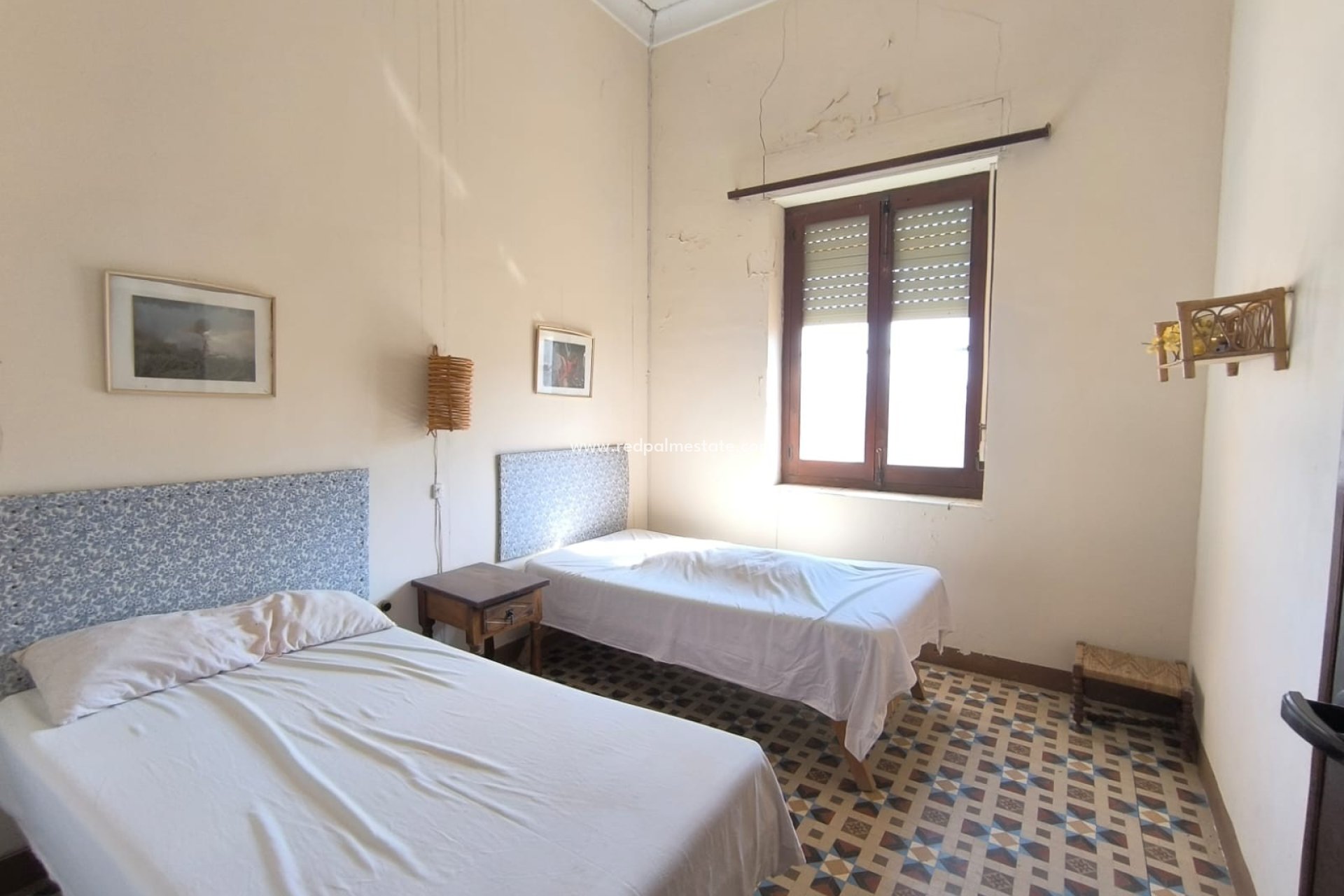 Videresalg - Finca / Landeiendom -
Monóvar/Monóver - Inland