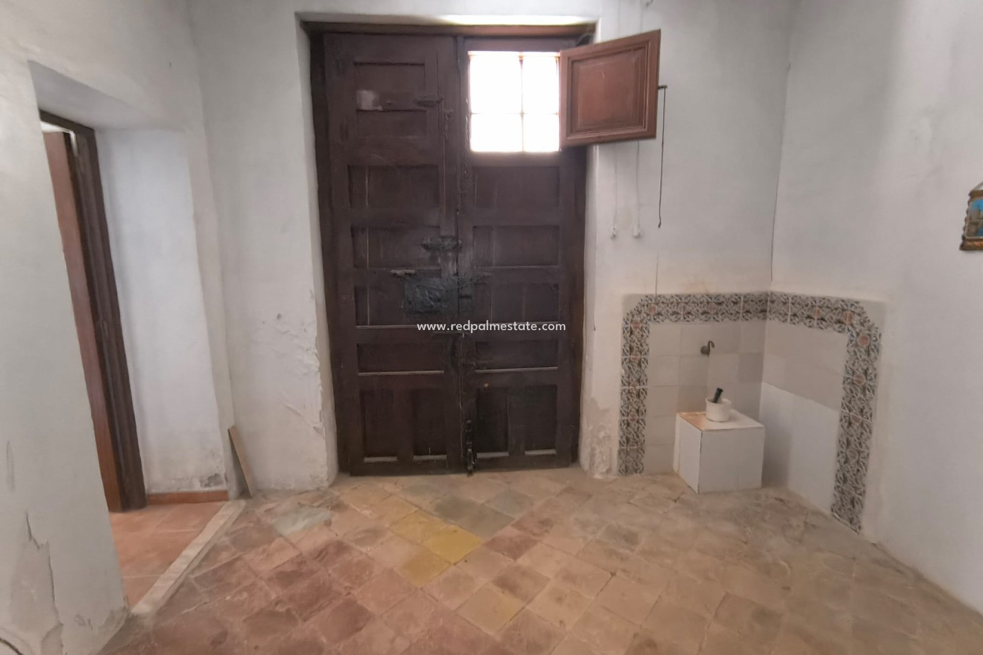 Videresalg - Finca / Landeiendom -
Monóvar/Monóver - Inland