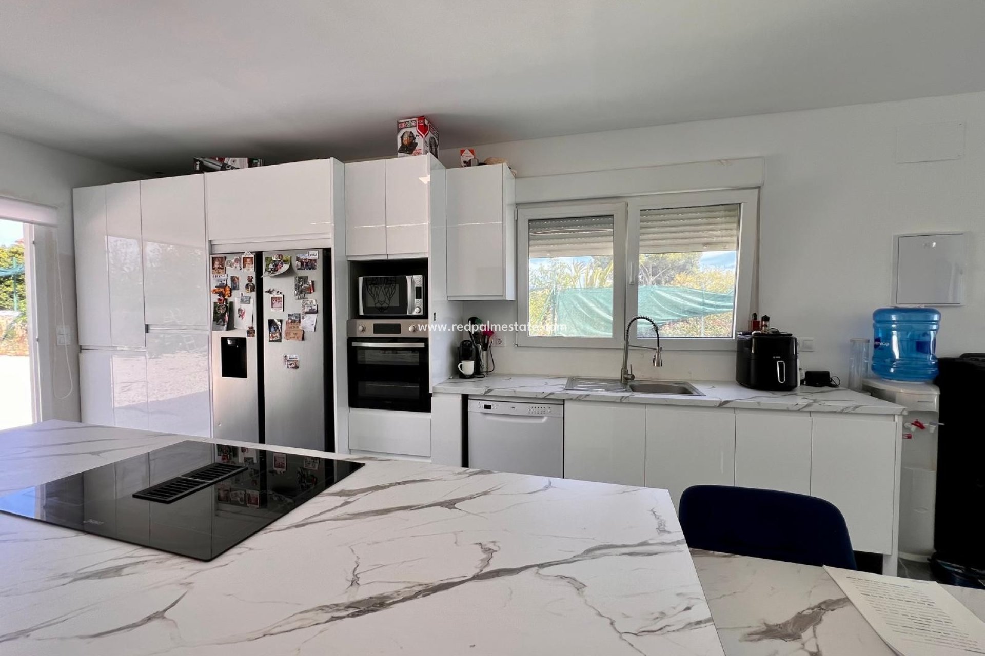 Videresalg - Finca / Landeiendom -
Monóvar/Monóver - Inland