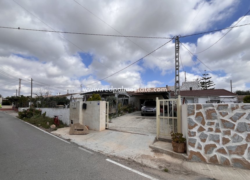 Videresalg - Finca / Landeiendom -
Montesinos - Costa Blanca