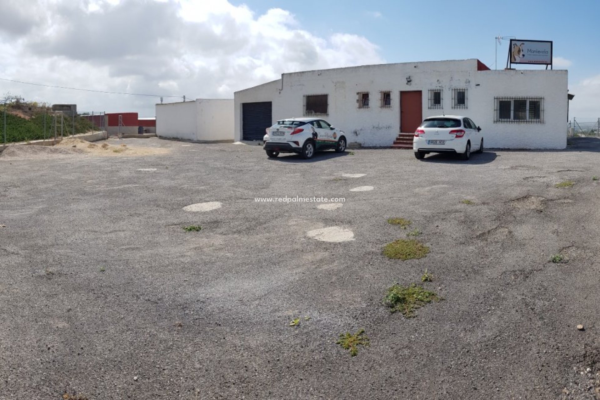 Videresalg - Finca / Landeiendom -
Montesinos - Los Montesinos