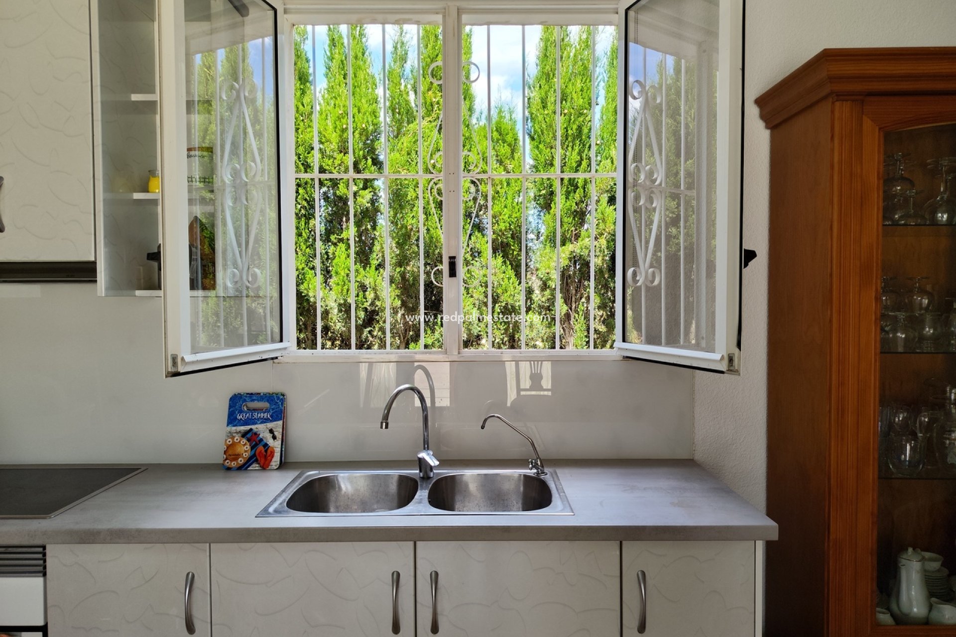 Videresalg - Finca / Landeiendom -
Montesinos - Los Montesinos