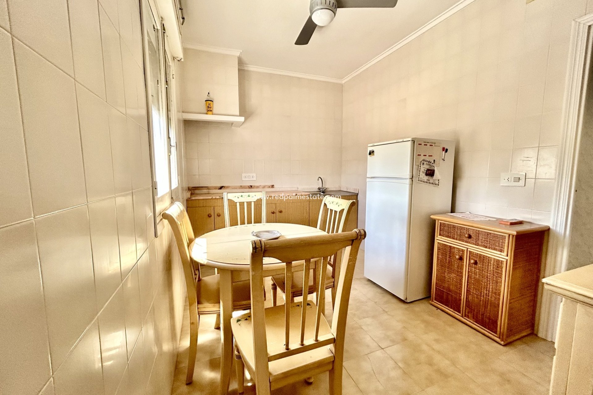 Videresalg - Finca / Landeiendom -
Montesinos - Los Montesinos