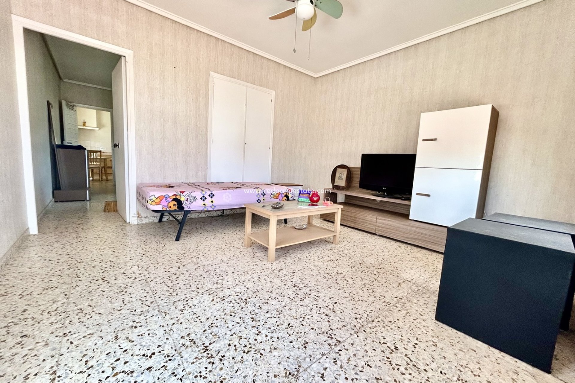 Videresalg - Finca / Landeiendom -
Montesinos - Los Montesinos