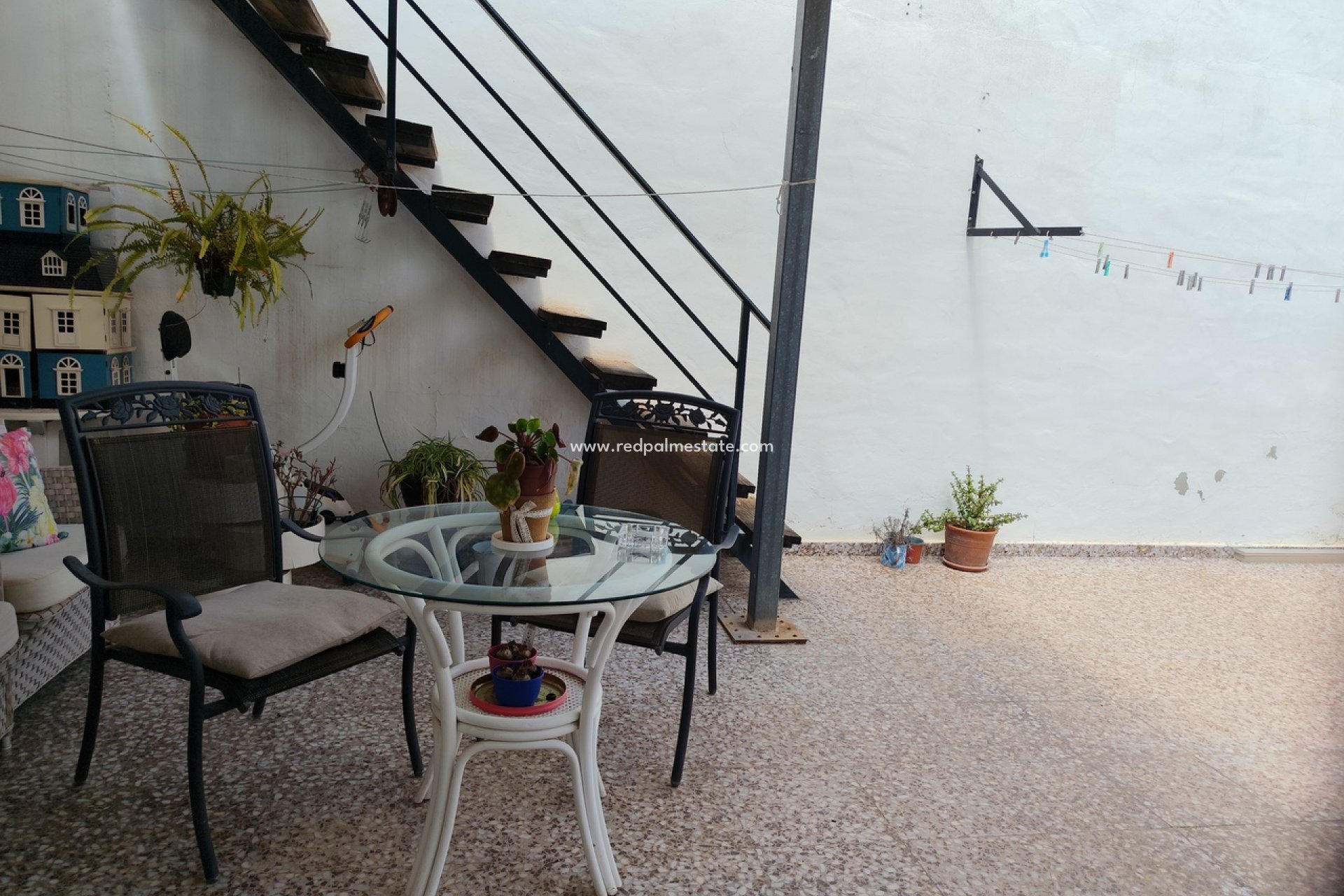 Videresalg - Finca / Landeiendom -
Montesinos - Los Montesinos