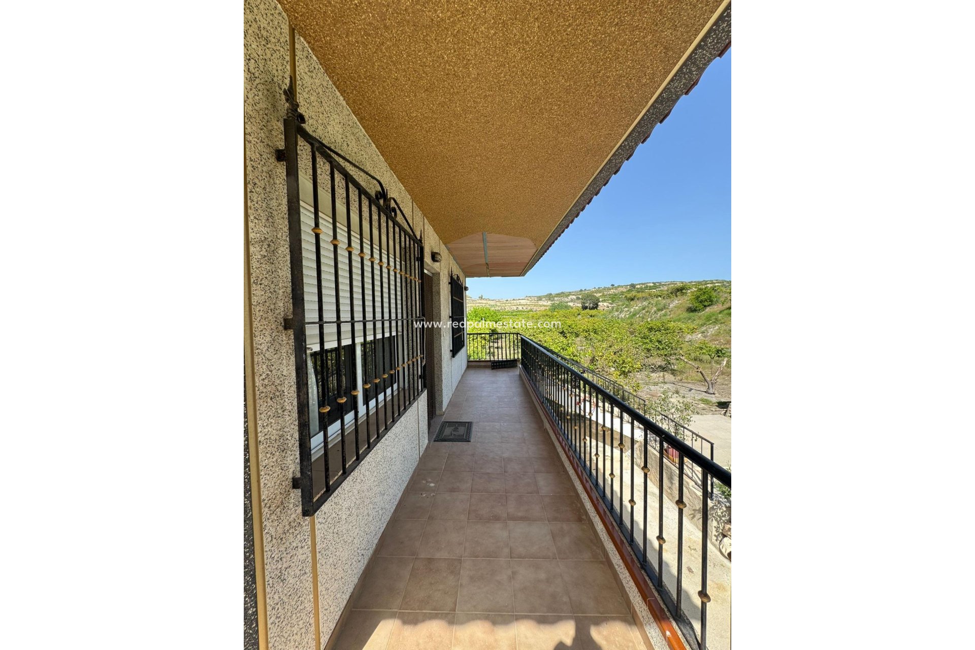 Videresalg - Finca / Landeiendom -
Orihuela - Arneva