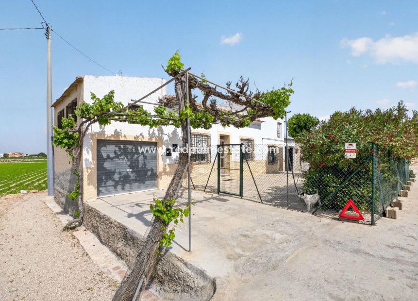 Videresalg - Finca / Landeiendom -
Orihuela Costa - Desamparados-hurchillo-torremendo