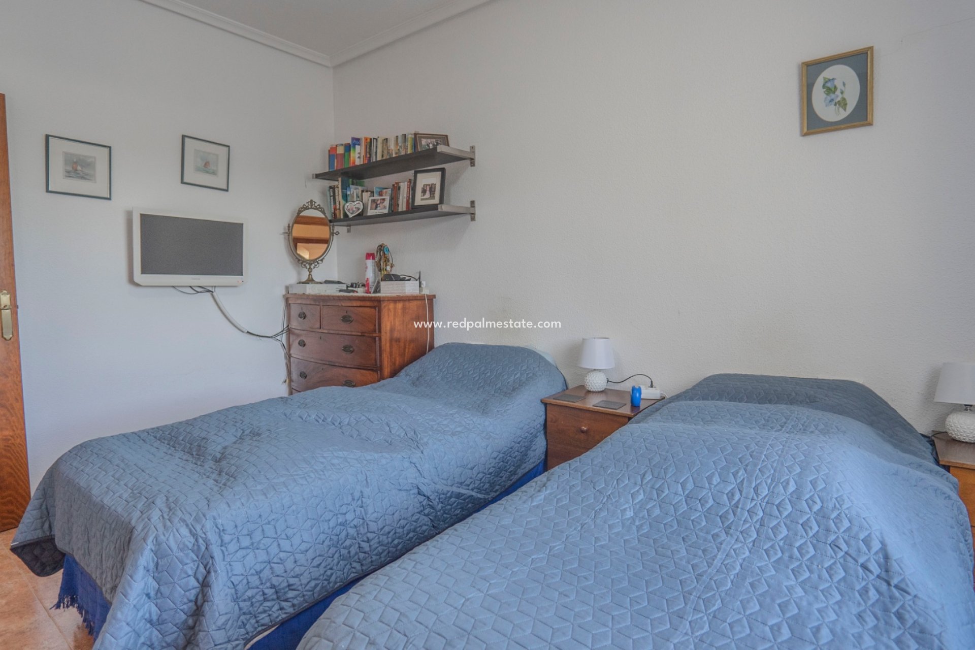 Videresalg - Finca / Landeiendom -
Orihuela Costa - Orihuela