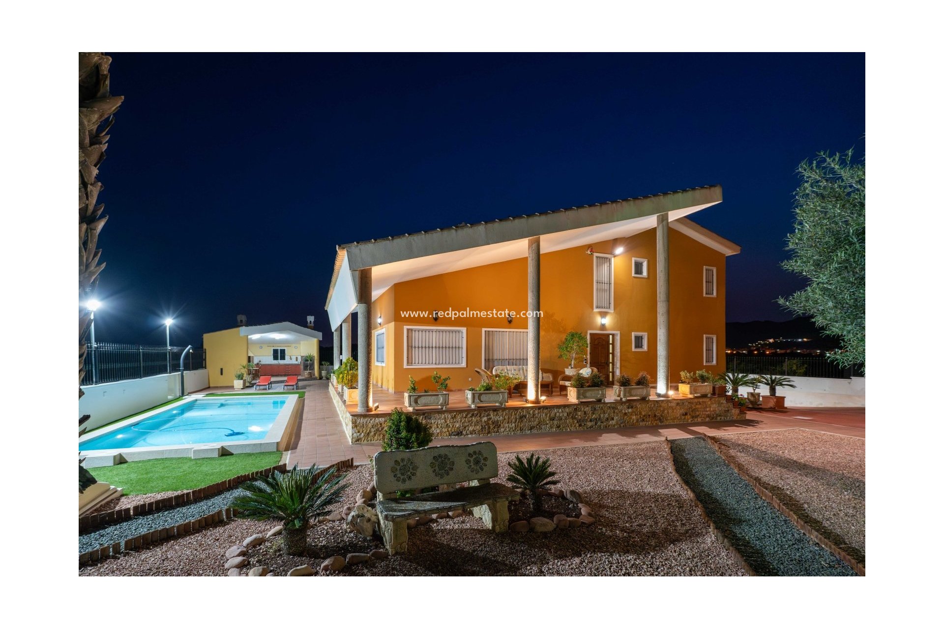 Videresalg - Finca / Landeiendom -
Orihuela Costa - Orihuela