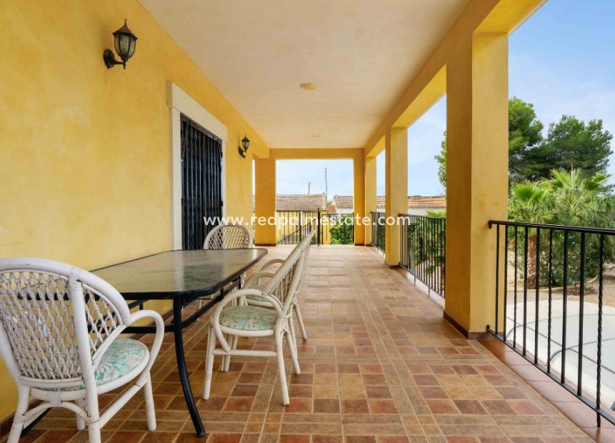 Videresalg - Finca / Landeiendom -
Orihuela Costa - Orihuela