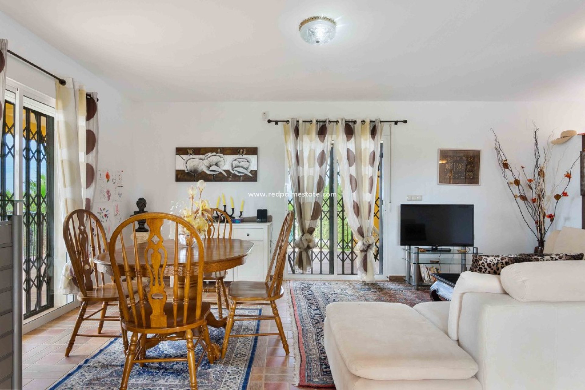 Videresalg - Finca / Landeiendom -
Orihuela Costa - Orihuela