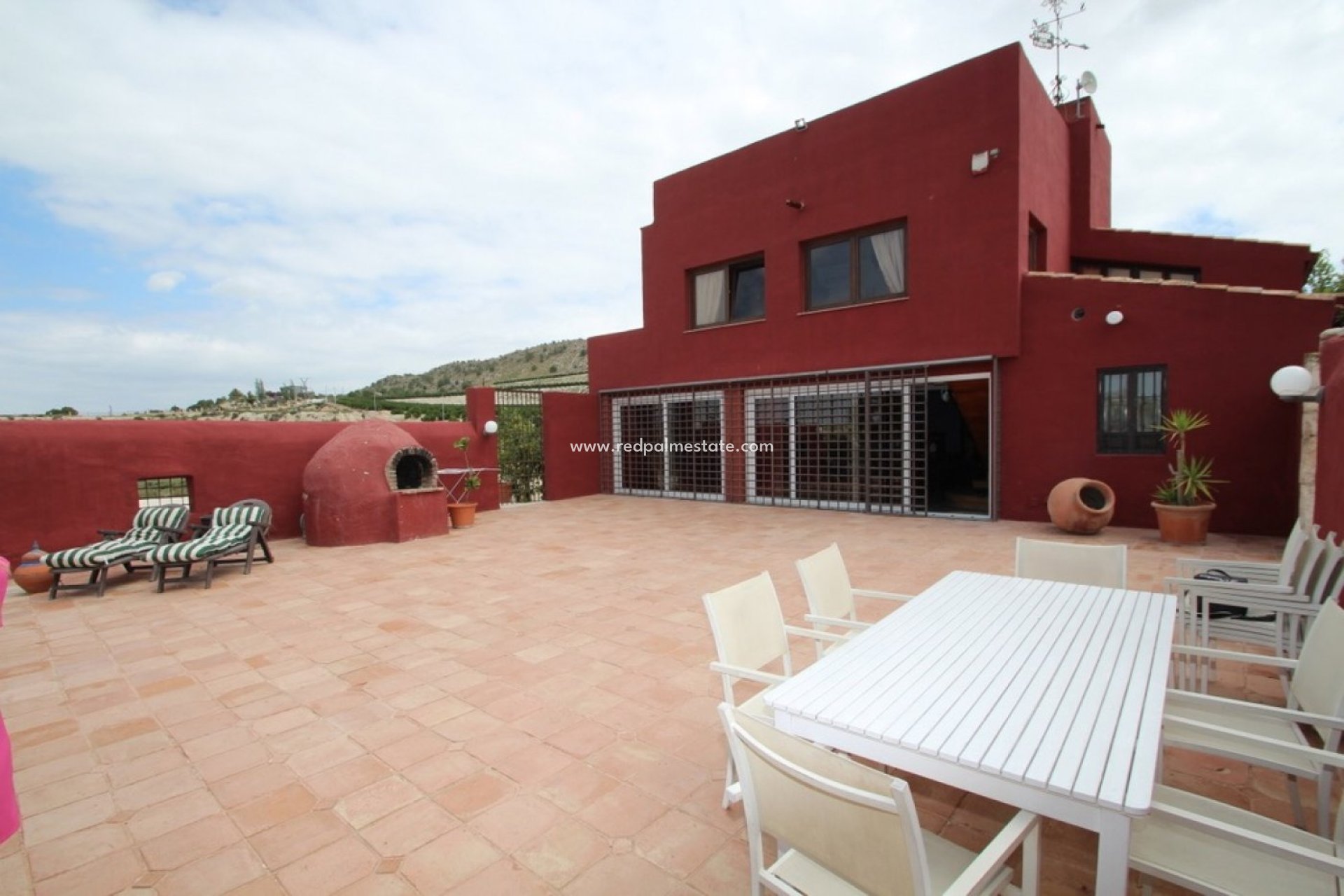Videresalg - Finca / Landeiendom -
Orihuela - Inland