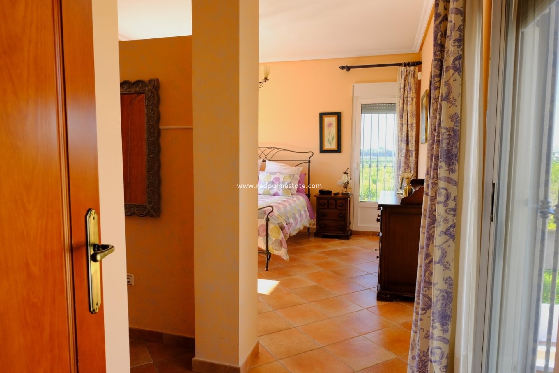 Videresalg - Finca / Landeiendom -
Orihuela - Inland