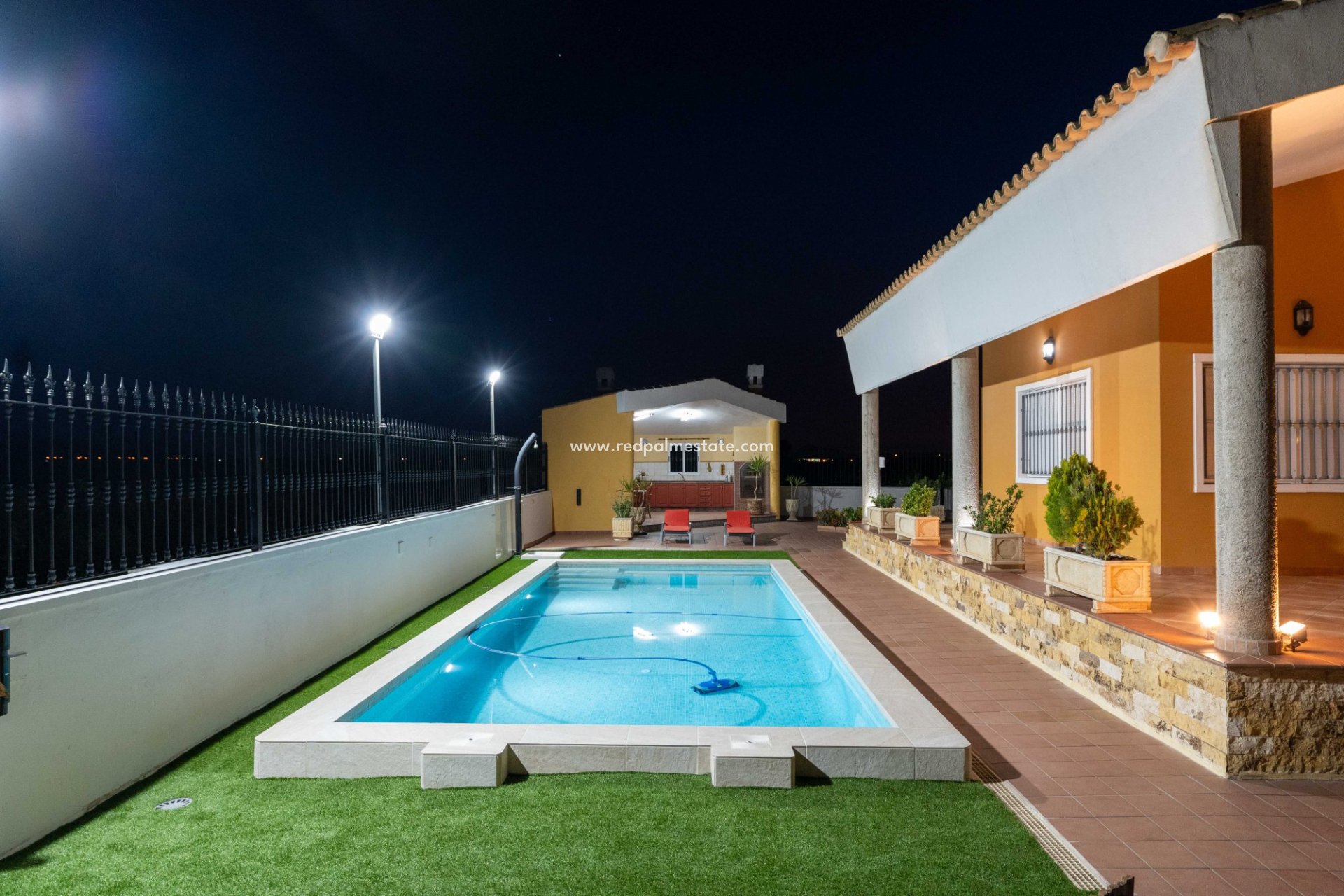 Videresalg - Finca / Landeiendom -
Orihuela - Inland