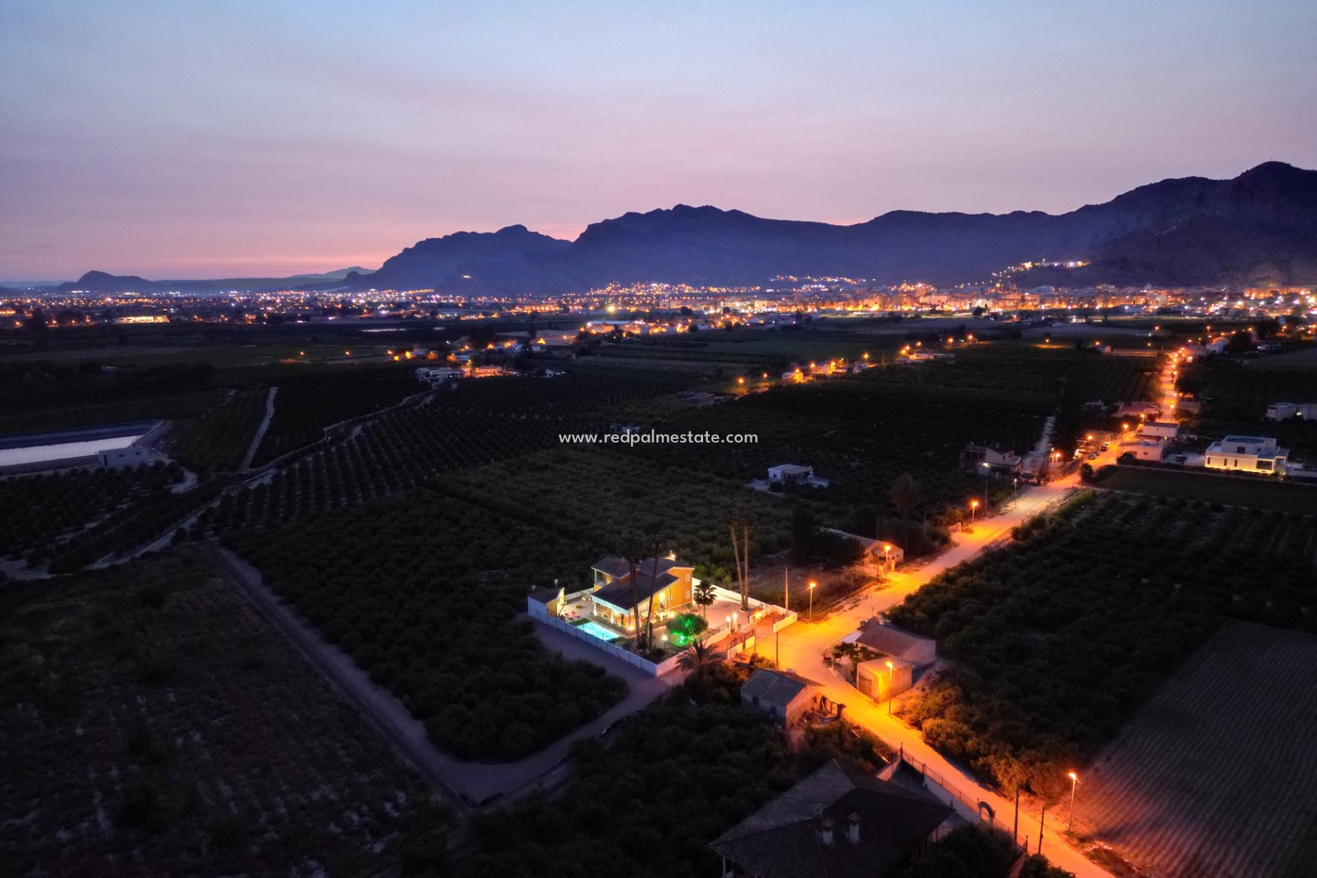 Videresalg - Finca / Landeiendom -
Orihuela - Inland