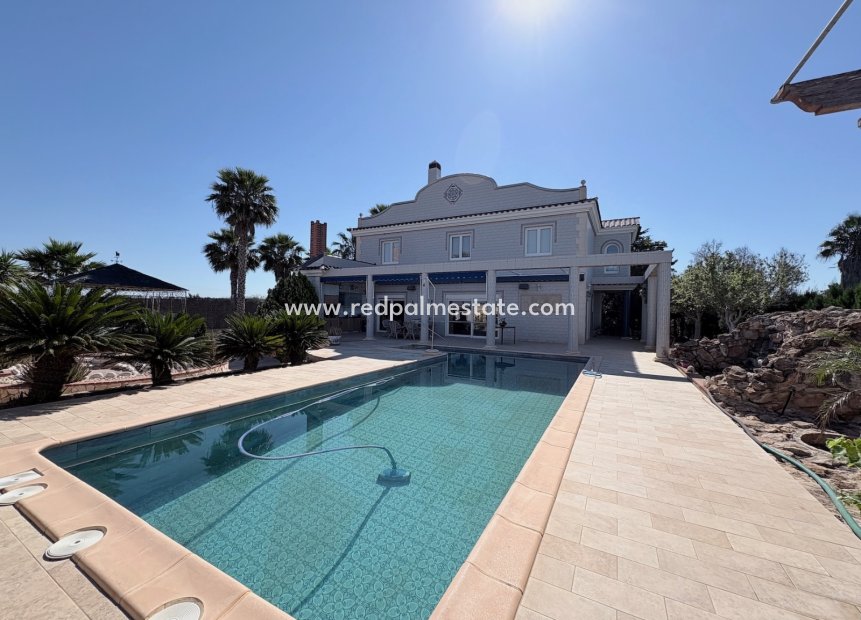Videresalg - Finca / Landeiendom -
San Fulgencio