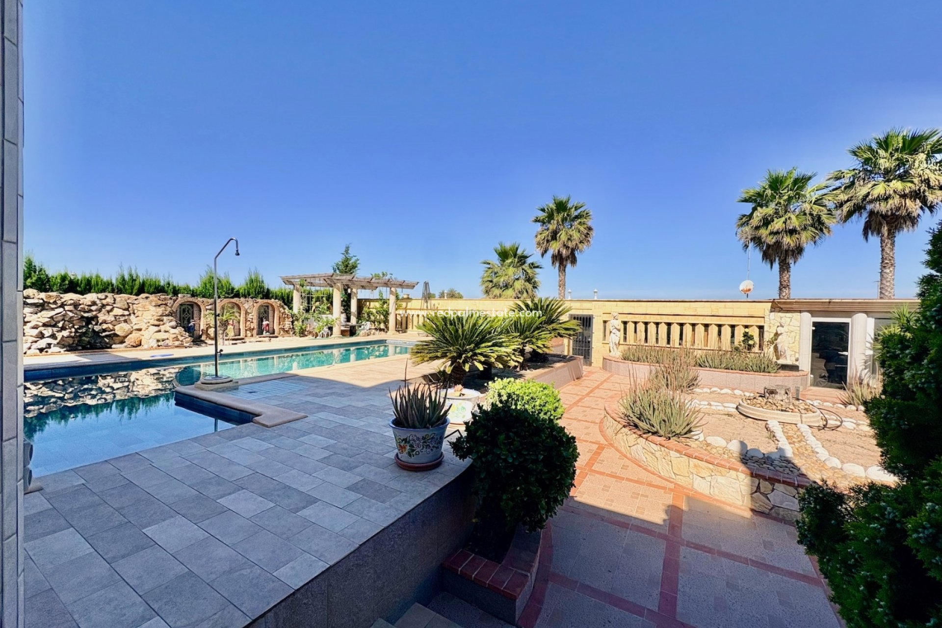 Videresalg - Finca / Landeiendom -
San Fulgencio