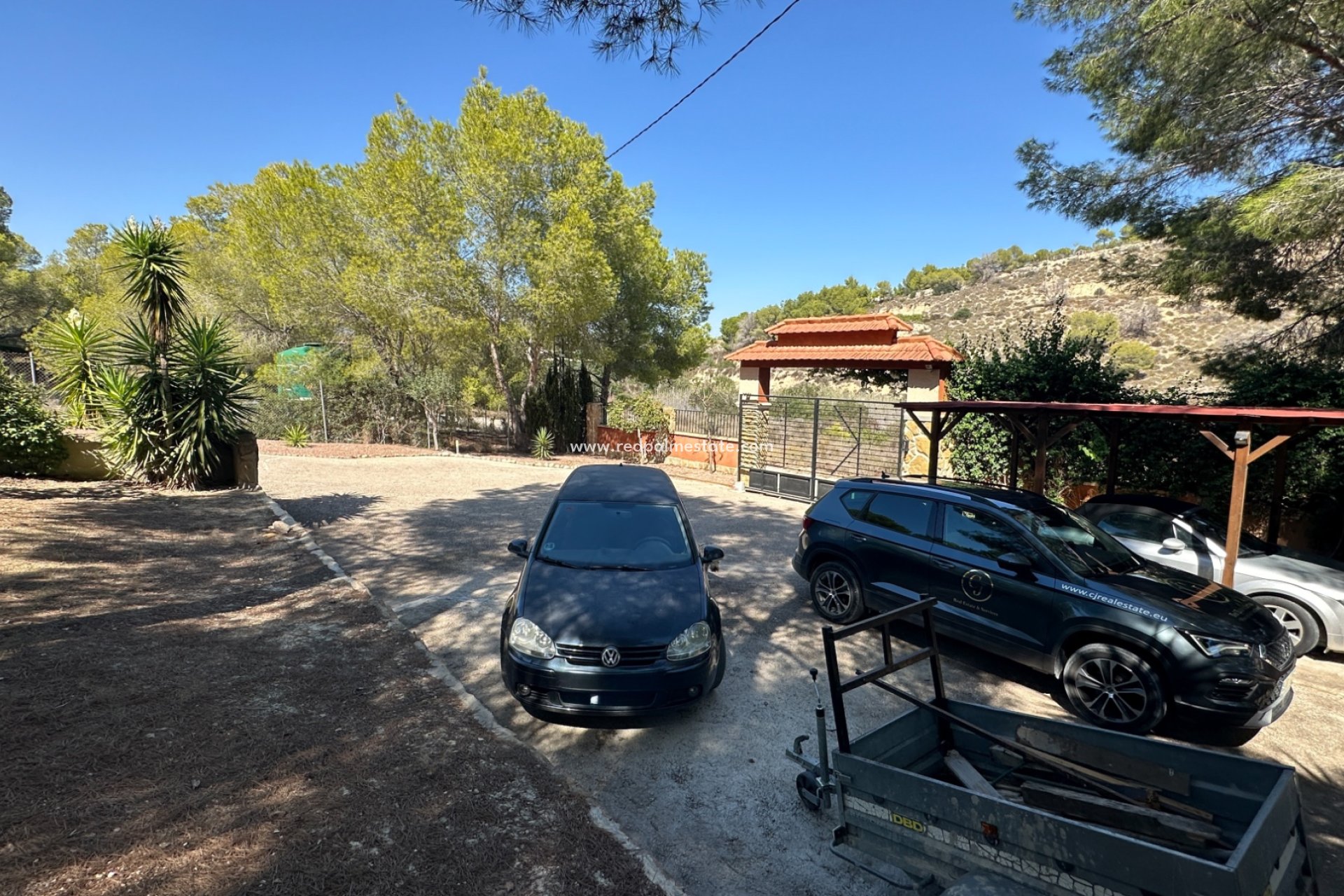 Videresalg - Finca / Landeiendom -
San Miguel de Salinas - Inland