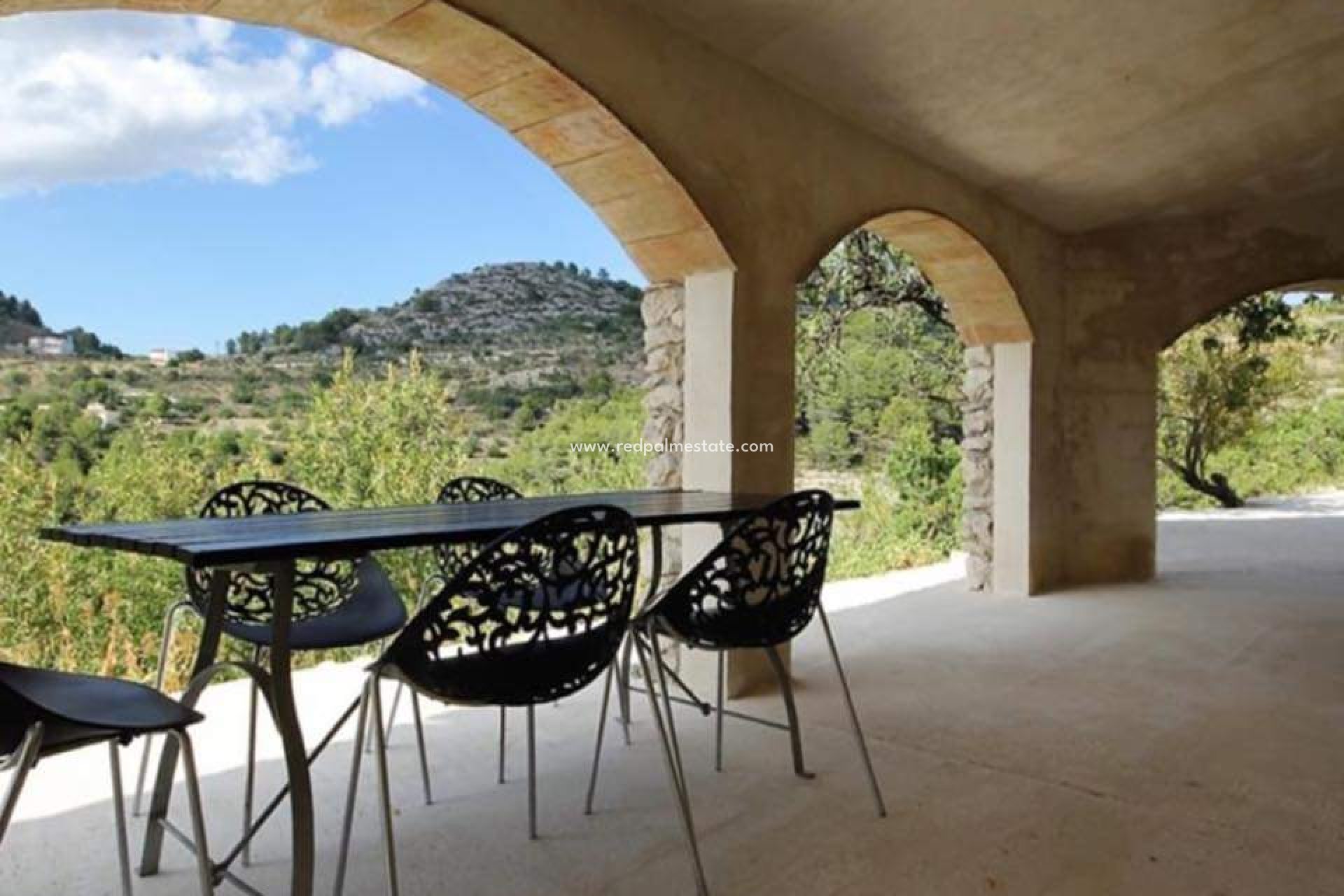 Videresalg - Finca / Landeiendom -
Tárbena - Inland