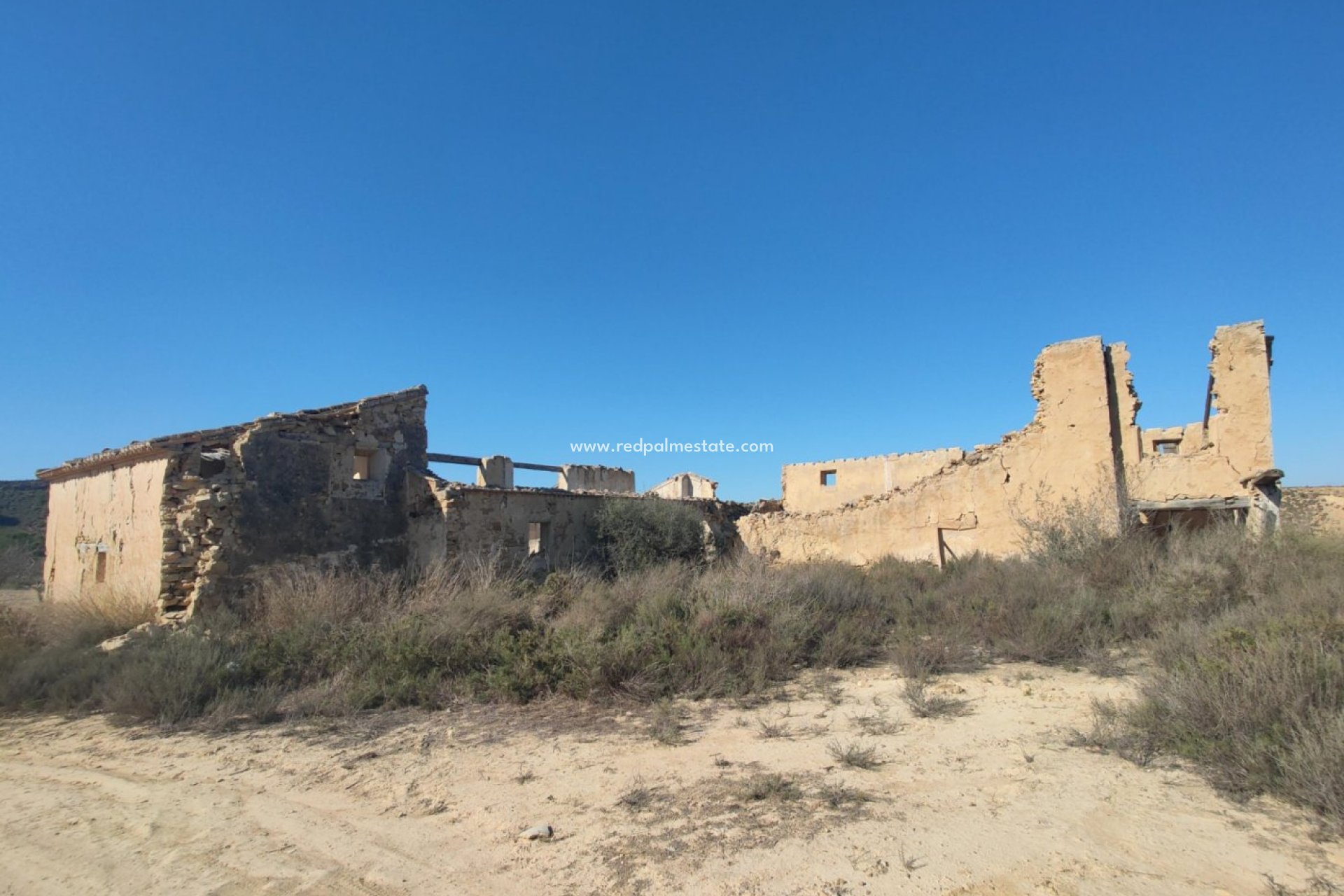 Videresalg - Finca / Landeiendom -
Torremendo