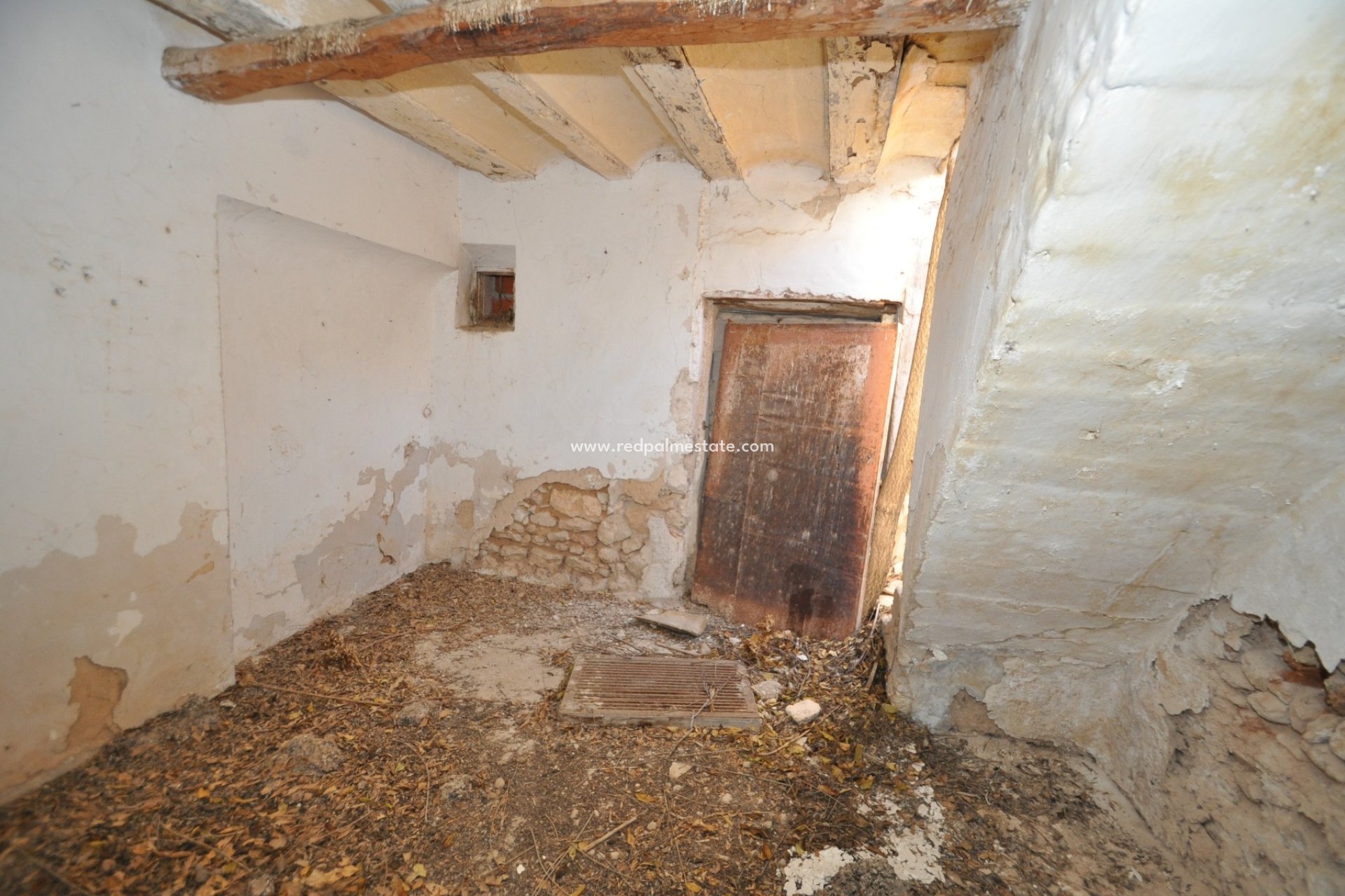 Videresalg - Finca / Landeiendom -
Villena - Inland