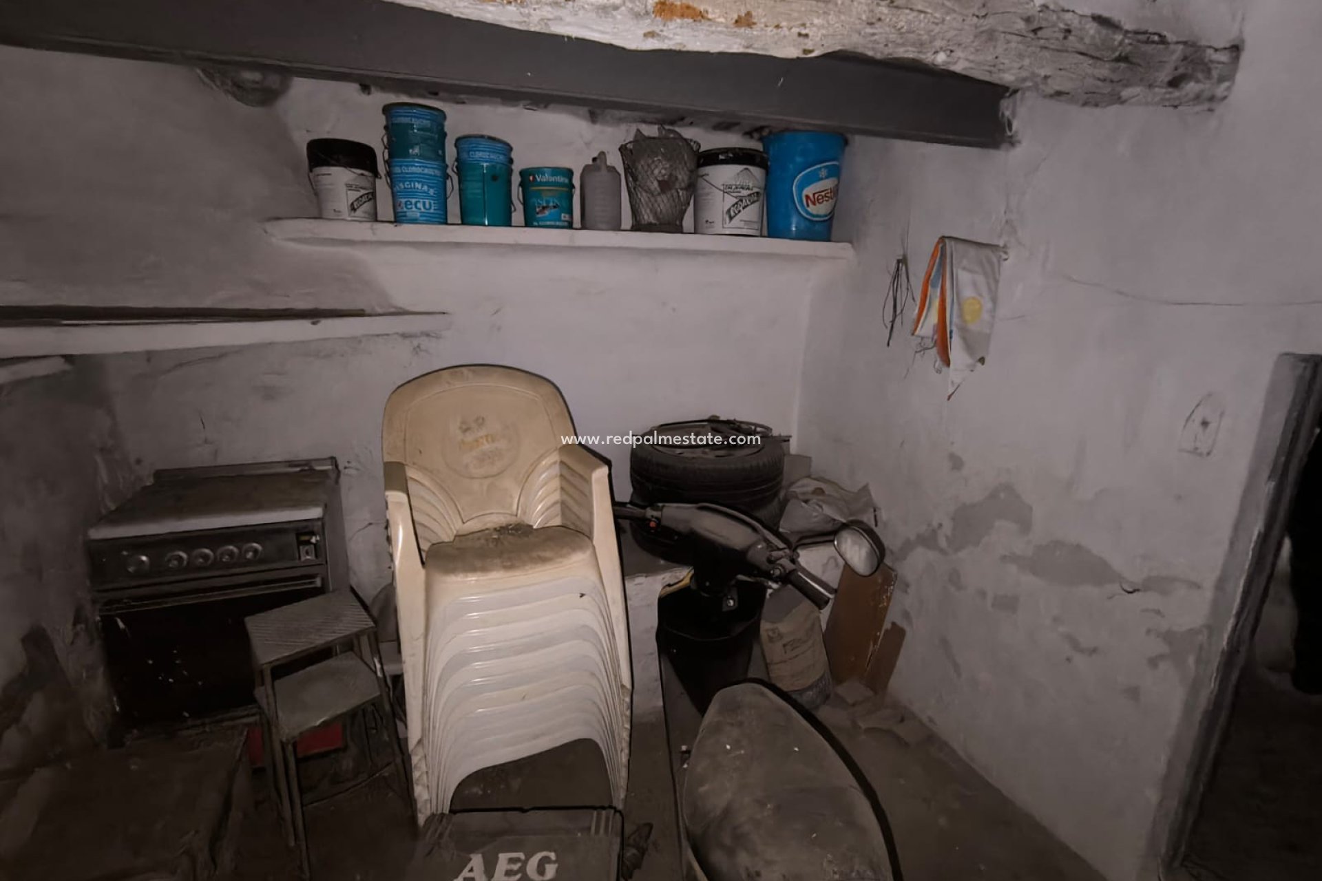 Videresalg - Finca / Landeiendom -
Villena - Inland