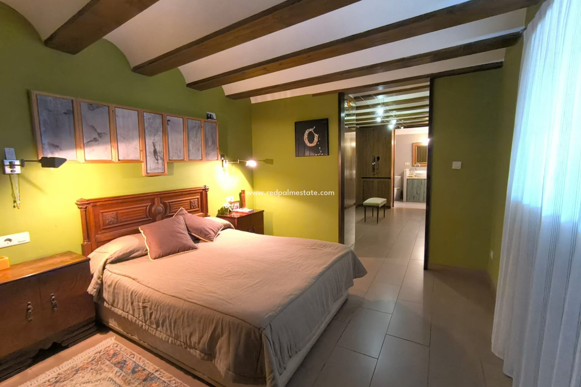 Videresalg - Finca / Landeiendom -
Villena - Inland