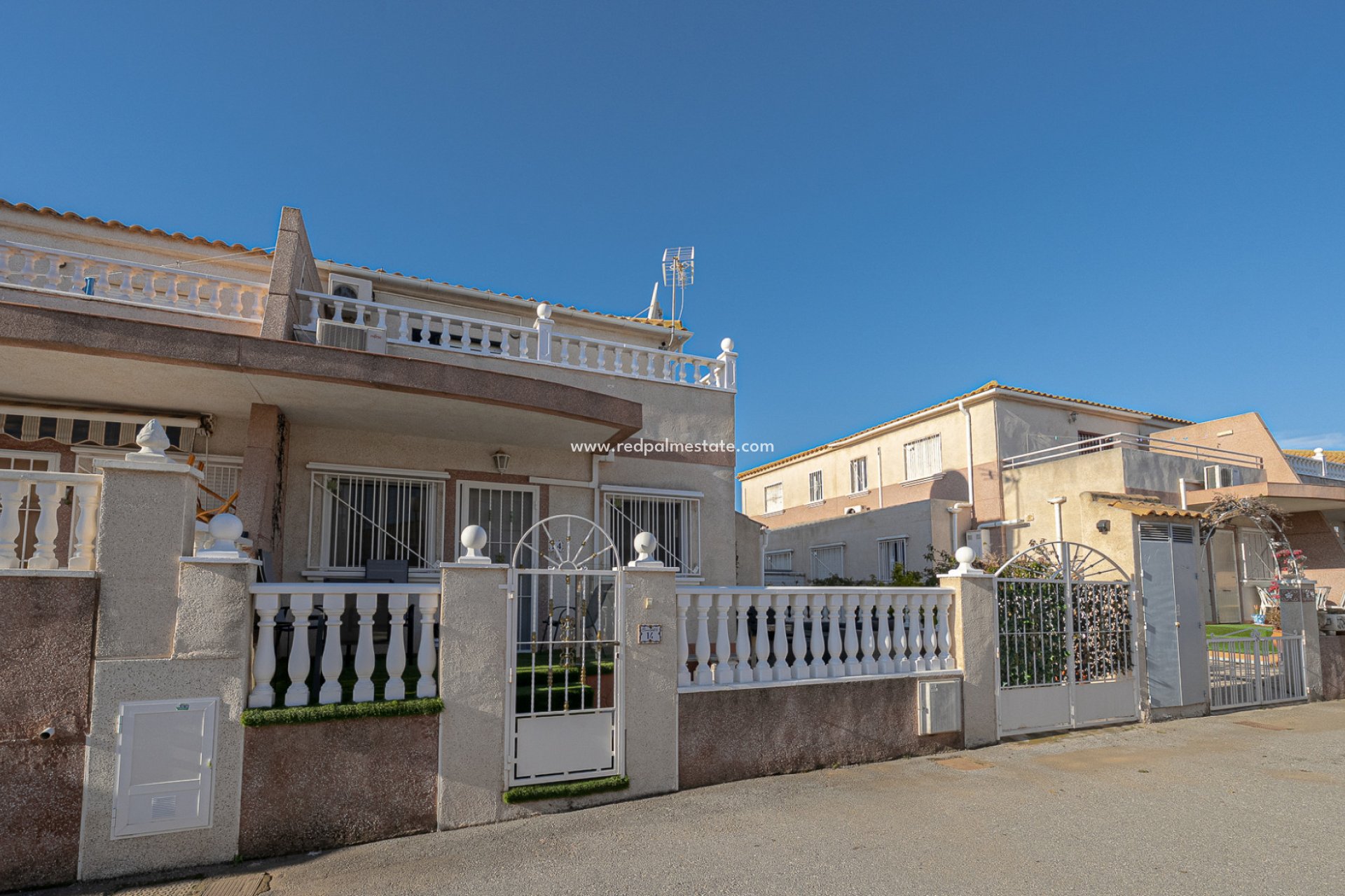 Videresalg - Firemannshus -
Orihuela Costa - Cabo Roig