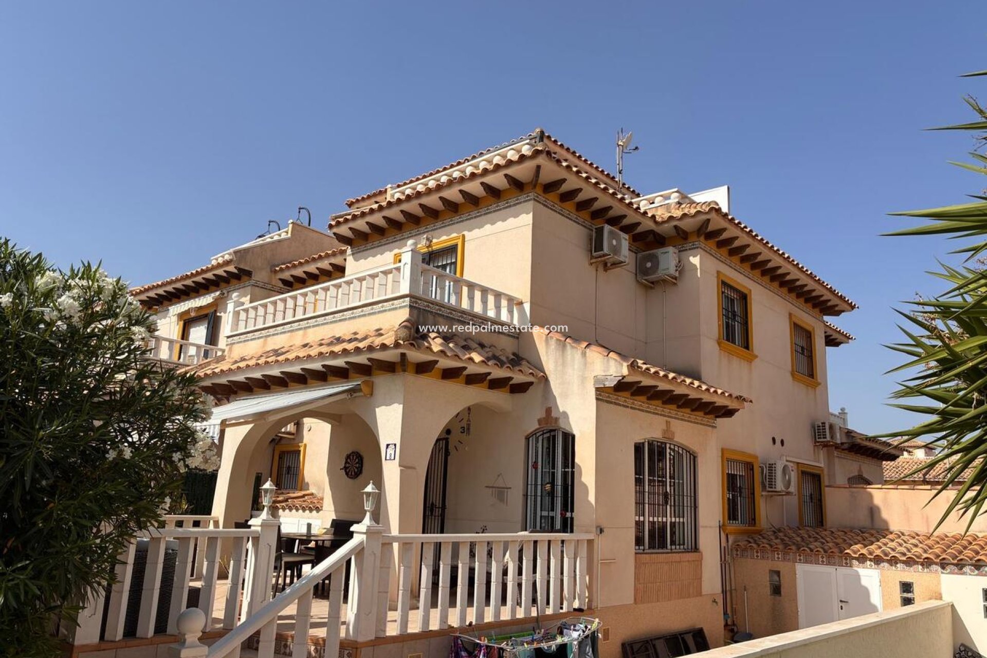 Videresalg - Firemannshus -
Orihuela Costa - Costa Blanca
