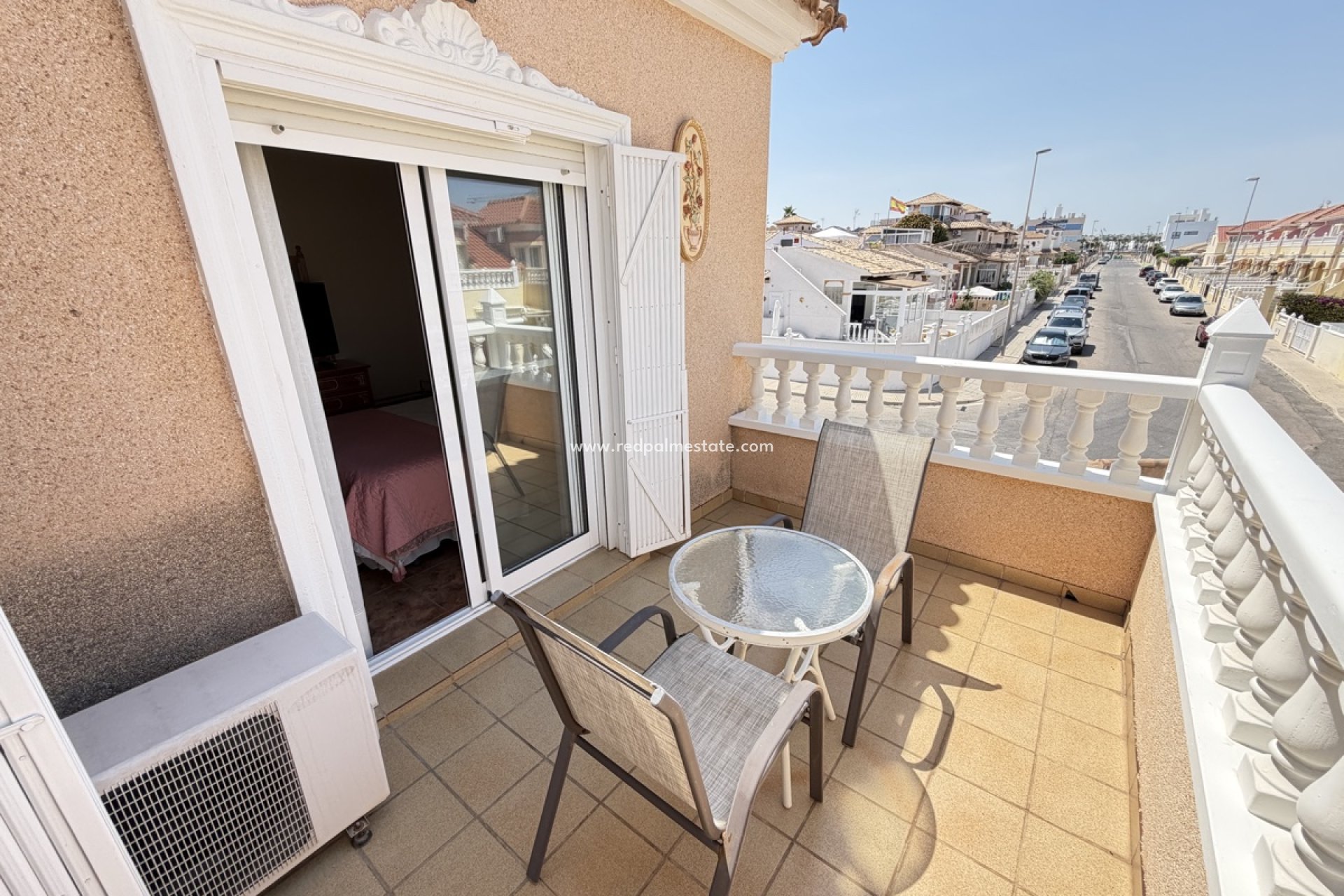Videresalg - Firemannshus -
Orihuela Costa - La Zenia