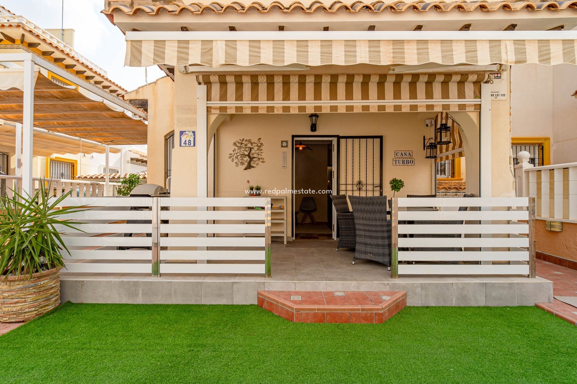 Videresalg - Firemannshus -
Orihuela Costa - Lomas de Cabo Roig