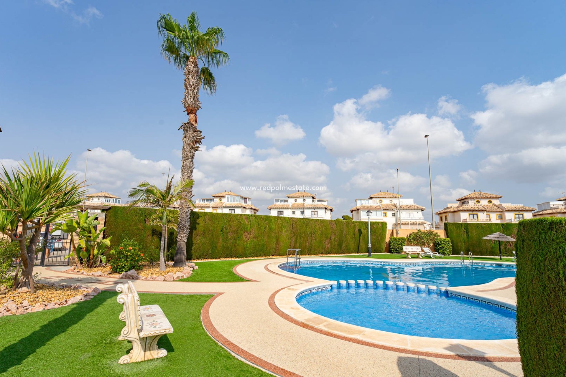 Videresalg - Firemannshus -
Orihuela Costa - Lomas de Cabo Roig
