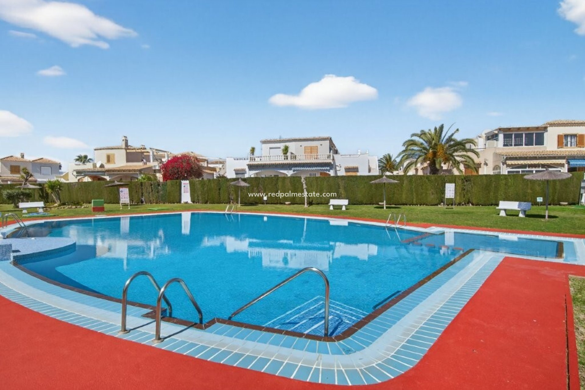 Videresalg - Firemannshus -
Orihuela Costa - Serena III