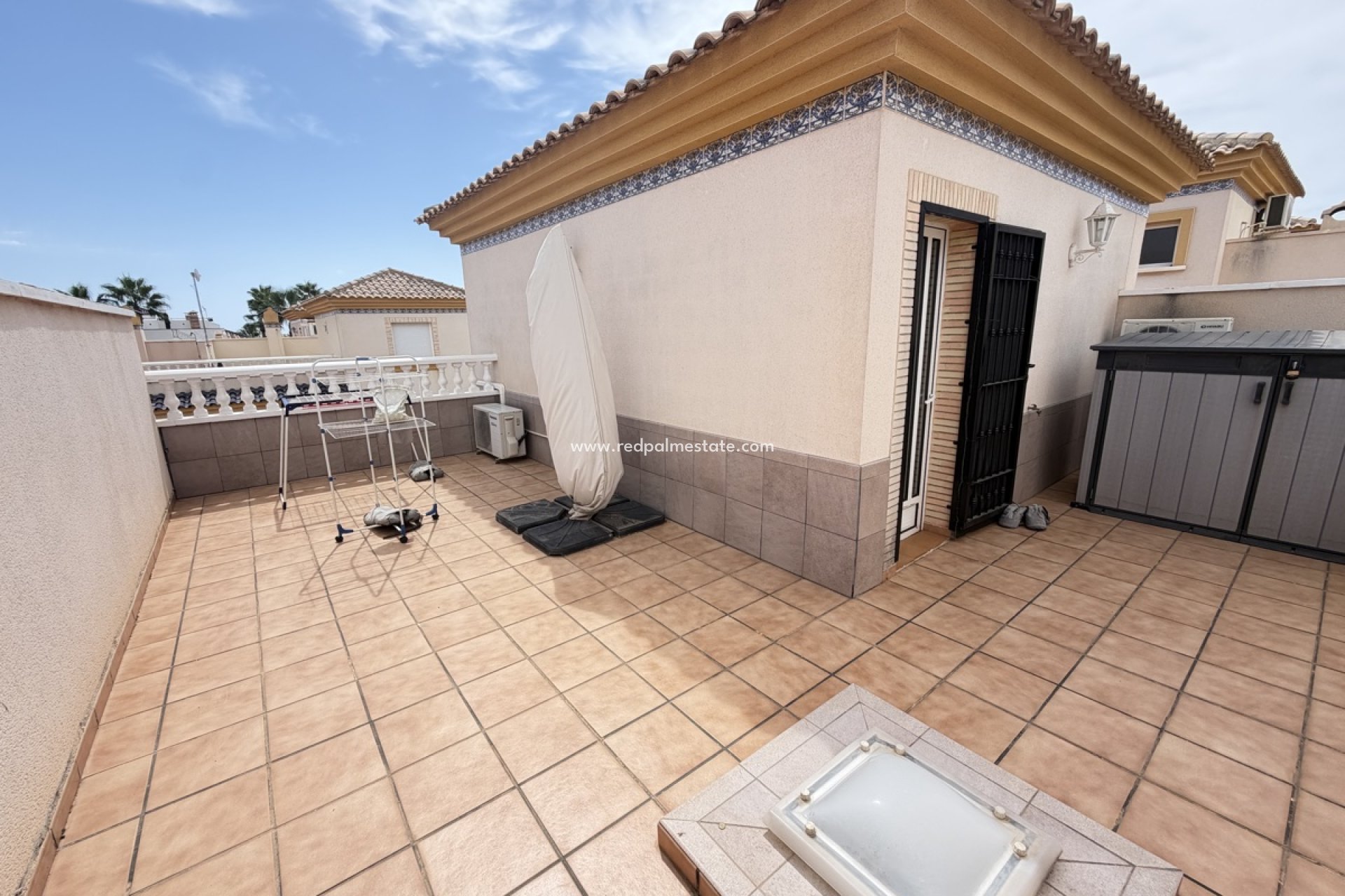 Videresalg - Firemannshus -
Orihuela Costa - Villamartín