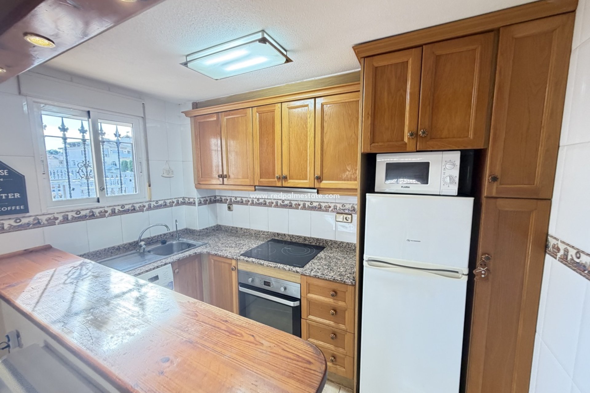 Videresalg - Firemannshus -
Orihuela Costa - Villamartín