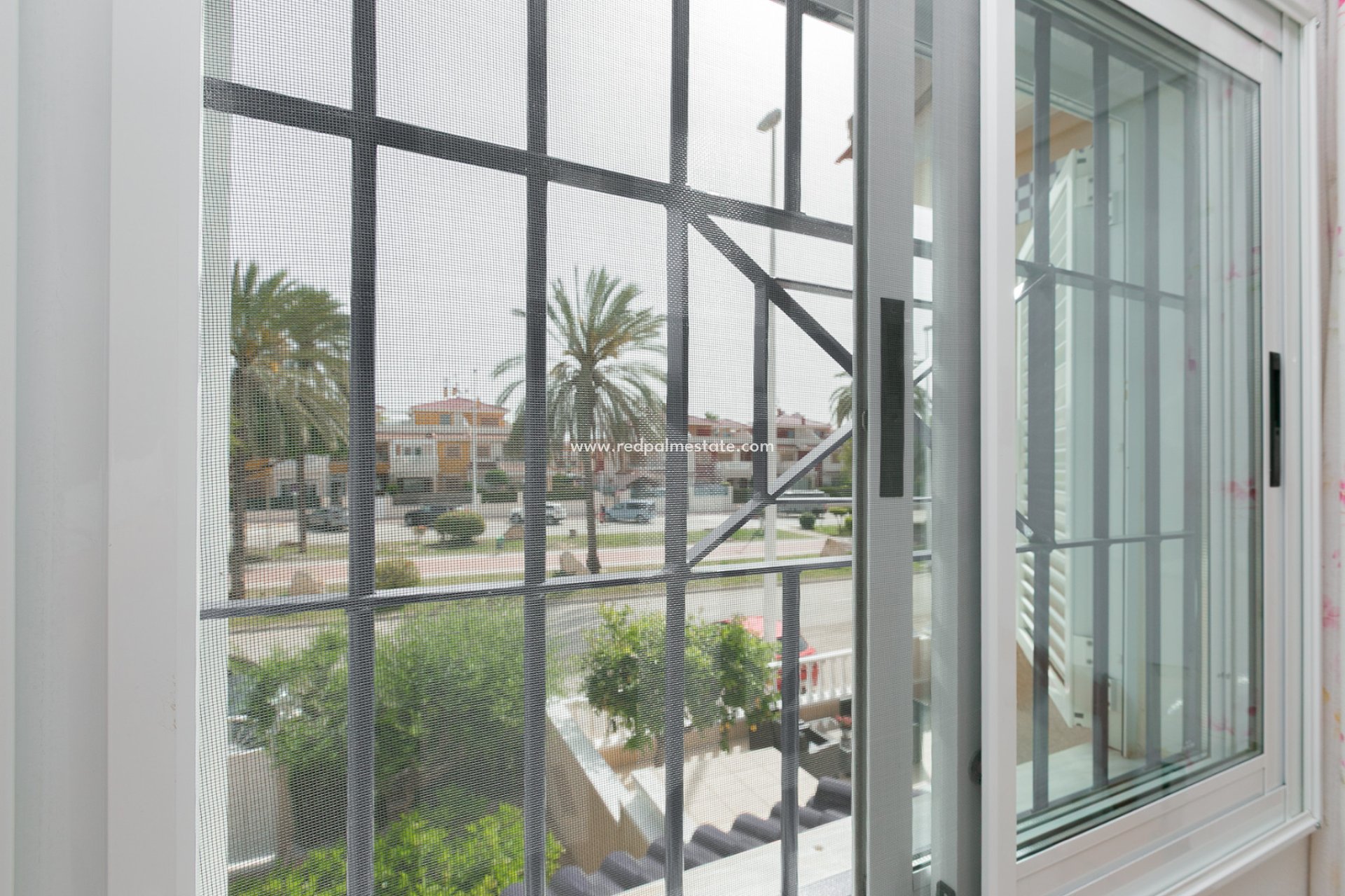 Videresalg - Firemannshus -
Orihuela Costa - Zenia Mar