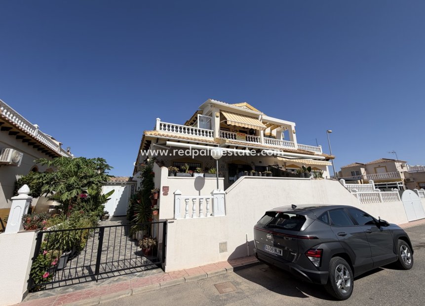 Videresalg - Firemannshus -
Torrevieja - Los altos