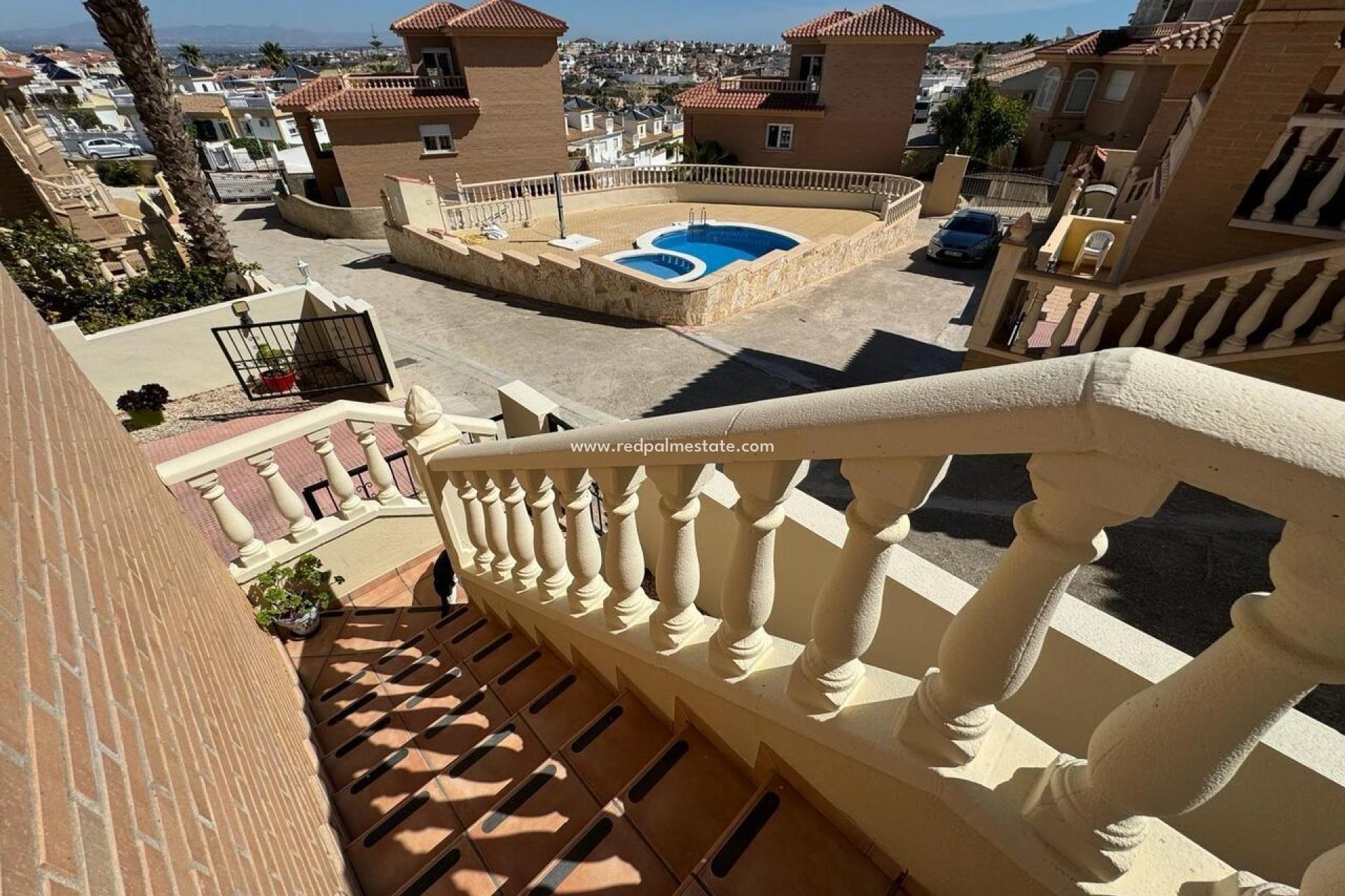 Videresalg - Frittliggende villa -
Ciudad quesada - Costa Blanca